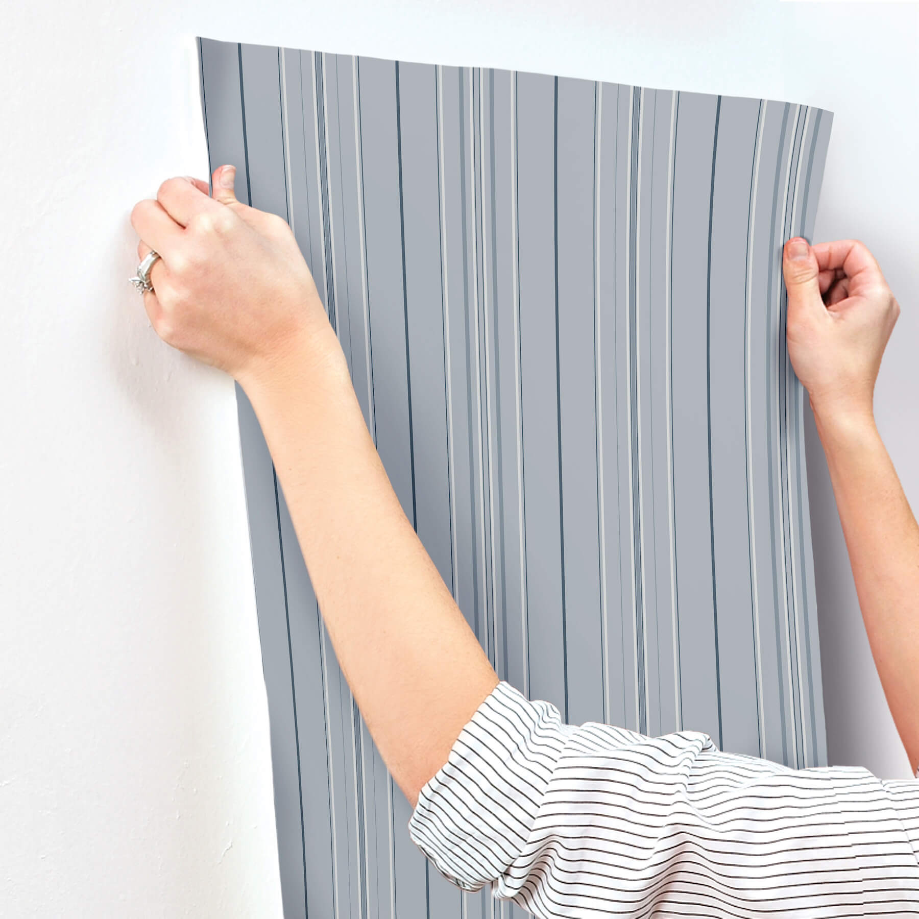 lascelle-light-blue-modern-pinstripe-wallpaper-york-wallcoverings-4192-83452 - York Wallcoverings Wallpaper