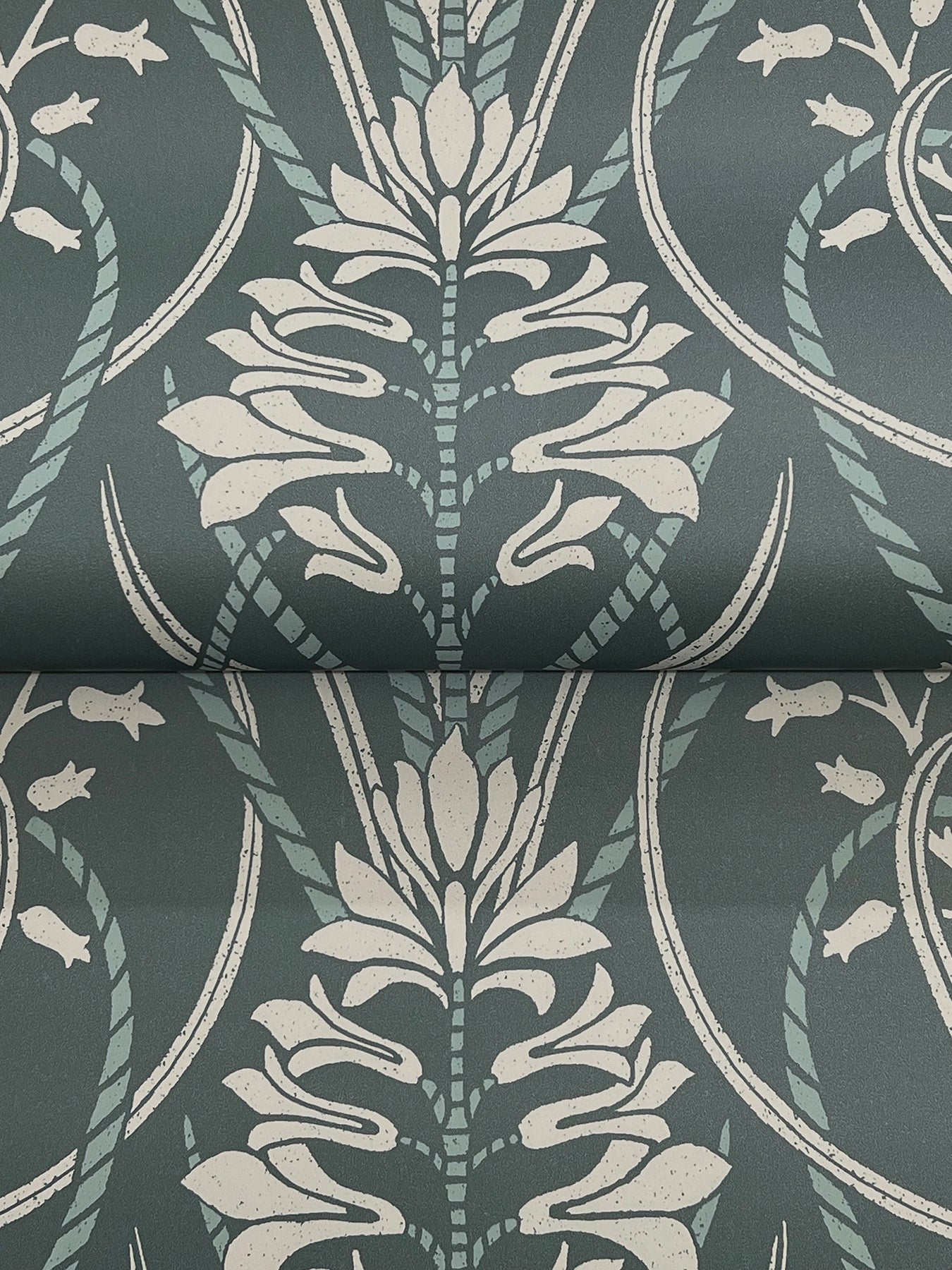 rosalind-teal-iris-damask-wallpaper-york-wallcoverings-4198-27820