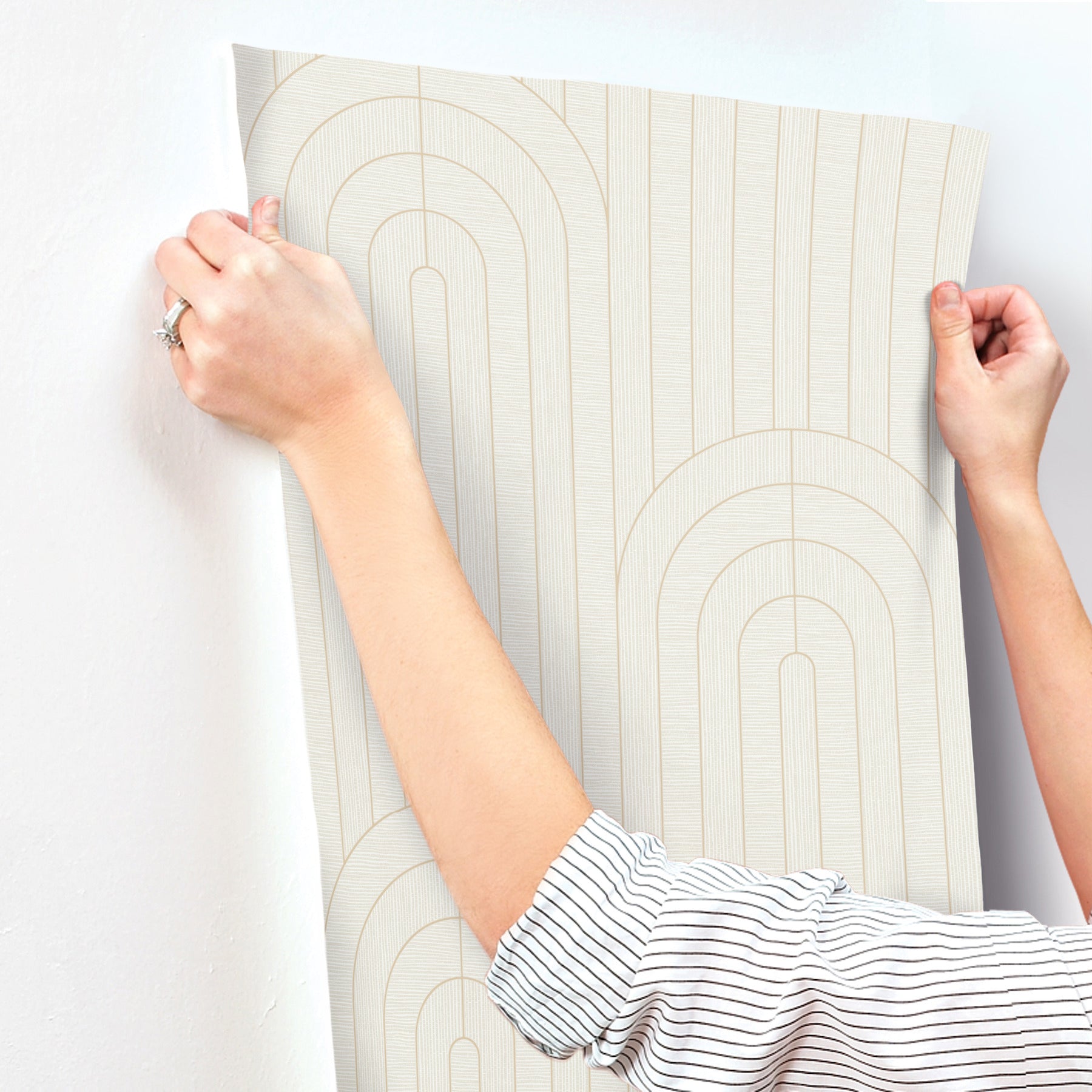 declan-ivory-textured-arches-wallpaper-york-wallcoverings-4198-27827