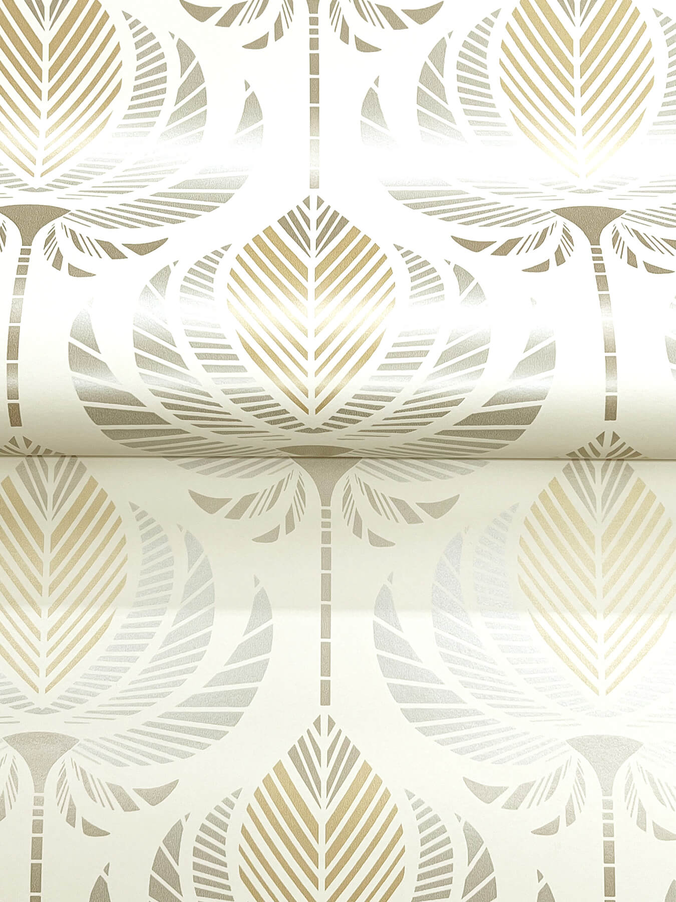 ferrenby-metallic-floral-fan-wallpaper-york-wallcoverings-4198-27832 - York Wallcoverings Wallpaper