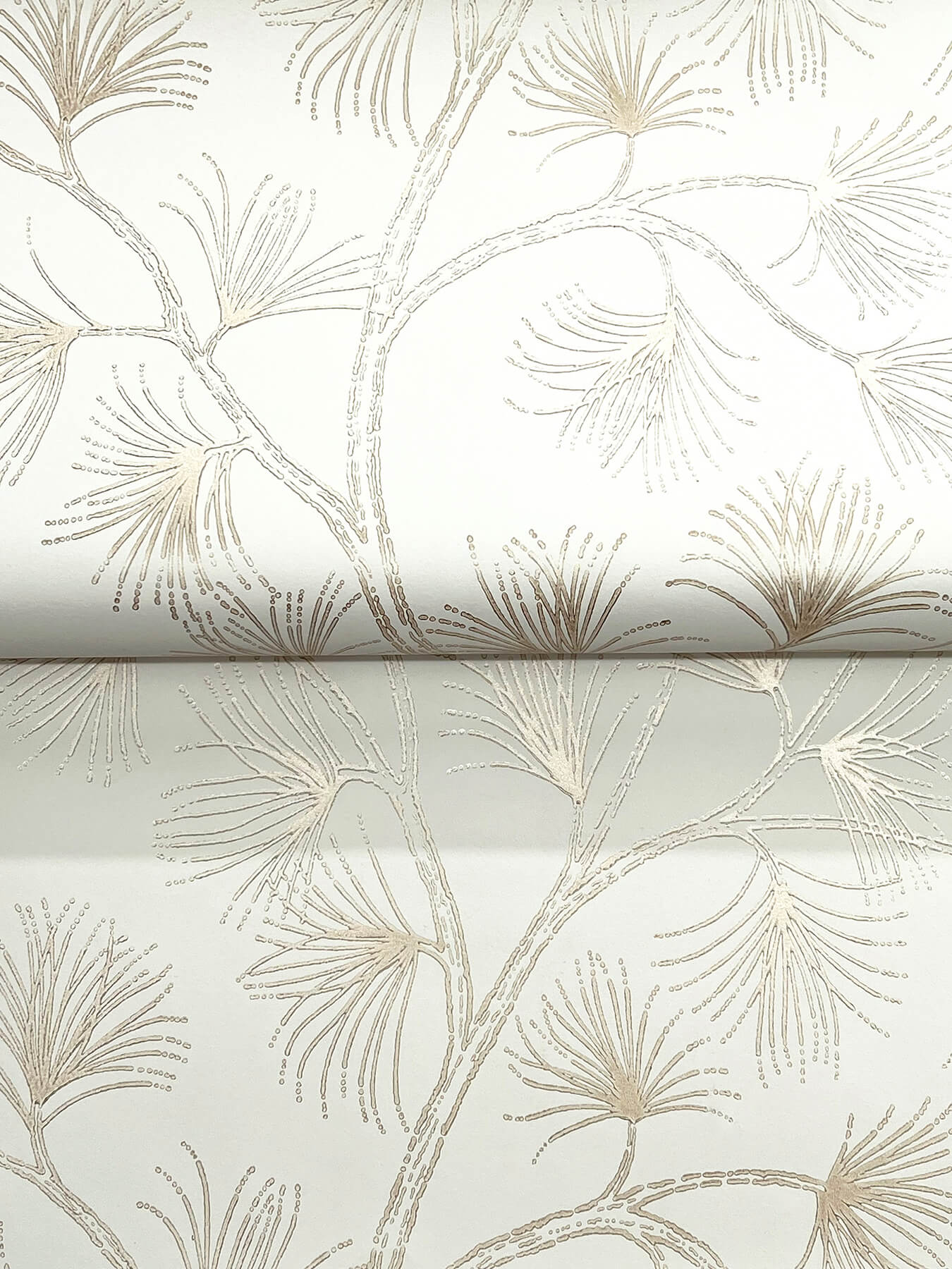 kismine-gold-botanical-trail-wallpaper-york-wallcoverings-4198-83482 - York Wallcoverings Wallpaper