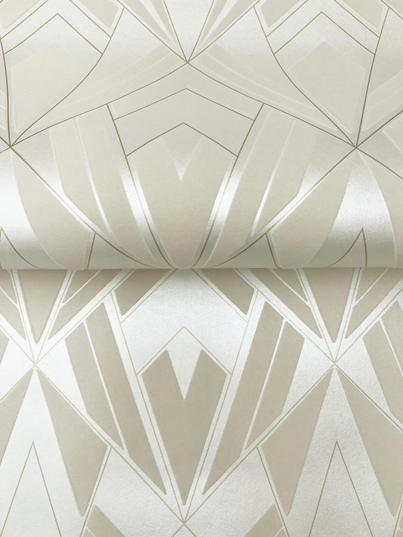 allenby-pearl-flocked-wallpaper-york-wallcoverings-4198-87403 - York Wallcoverings Wallpaper