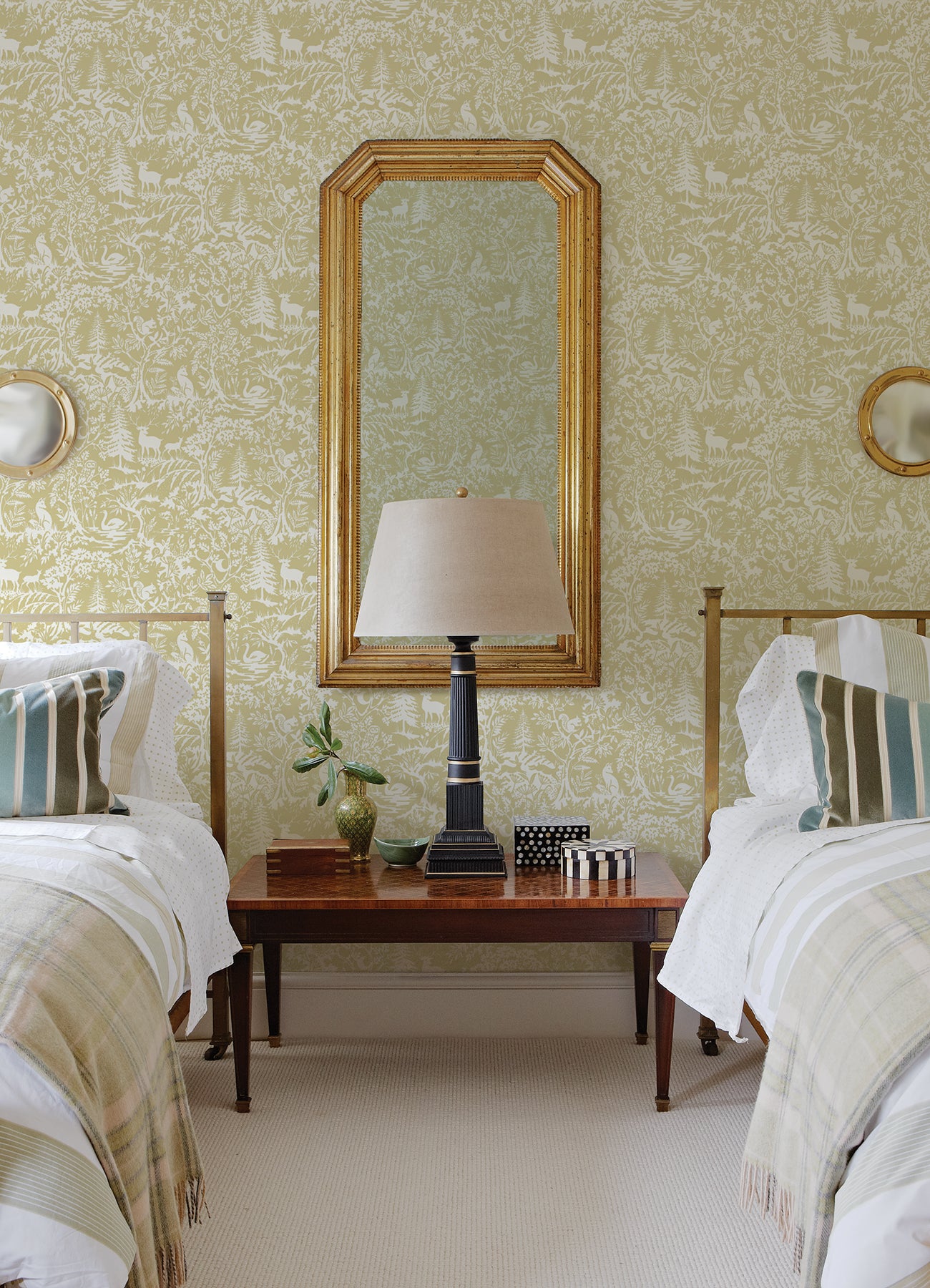 alrick-mustard-forest-venture-wallpaper-york-wallcoverings-3125-72322 - York Wallcoverings Wallpaper