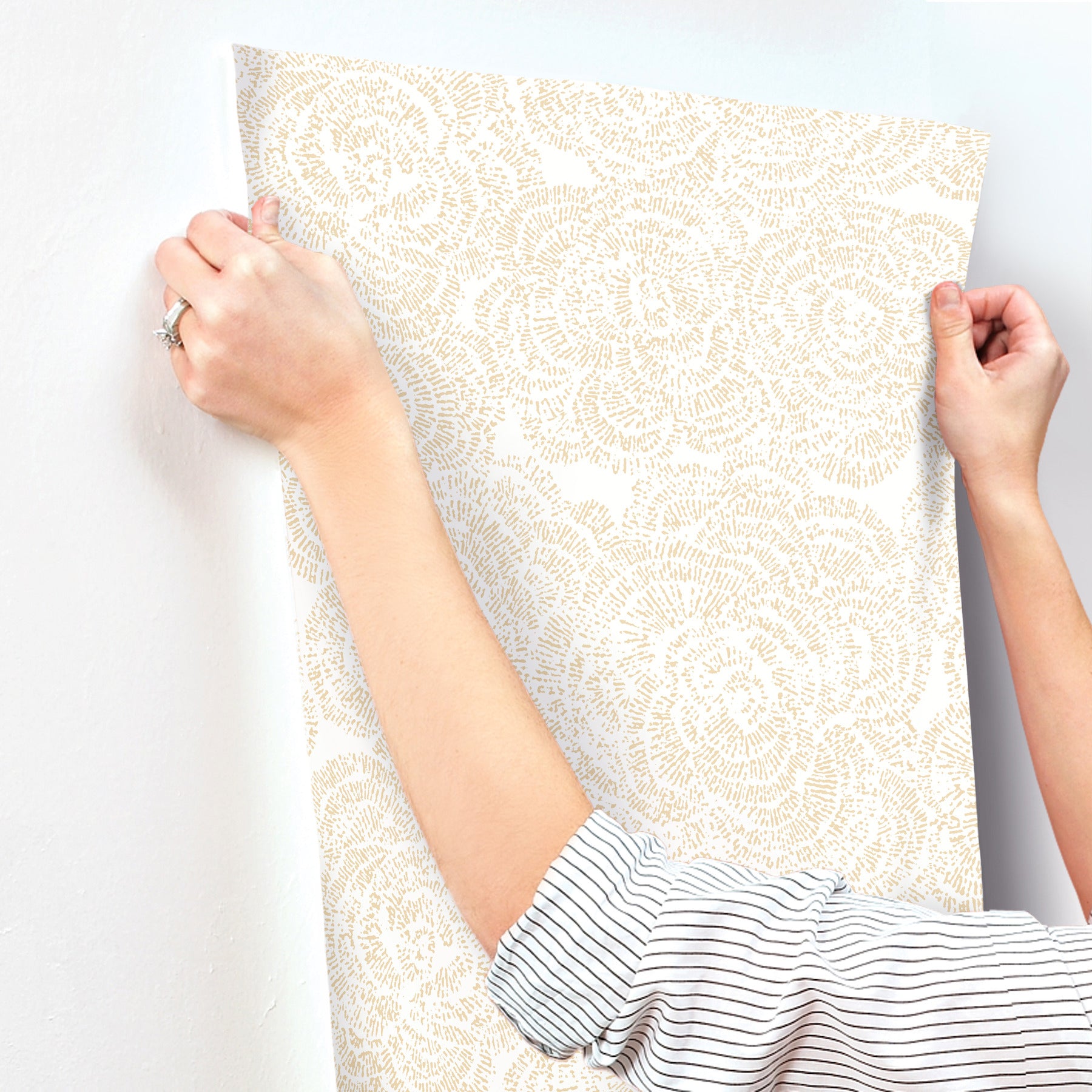 ambroise-butter-abstract-floral-wallpaper-york-wallcoverings-4197-27853 - York Wallcoverings Wallpaper