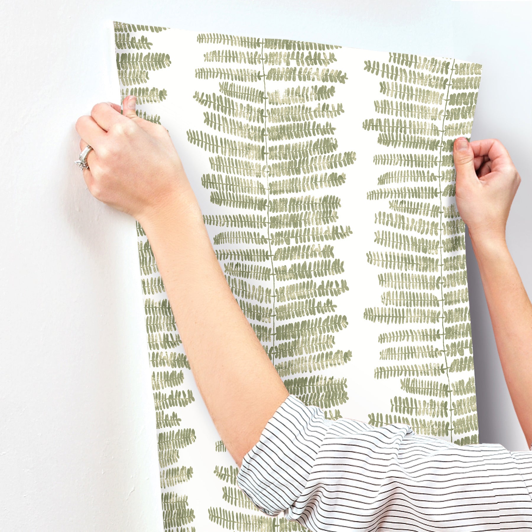 lumis-green-fern-stripe-wallpaper-york-wallcoverings-4197-27877 - York Wallcoverings Wallpaper