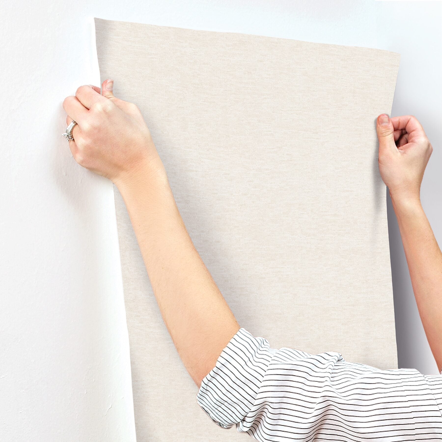 tide-water-cream-textured-wallpaper-york-wallcoverings-cod0610n - York Wallcoverings Wallpaper