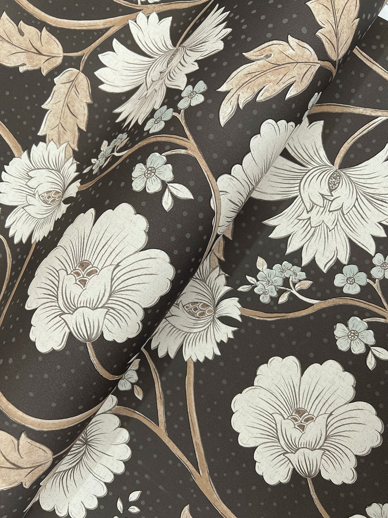 hazel-black-floral-trail-wallpaper-york-wallcoverings-4199-83707 - York Wallcoverings Wallpaper