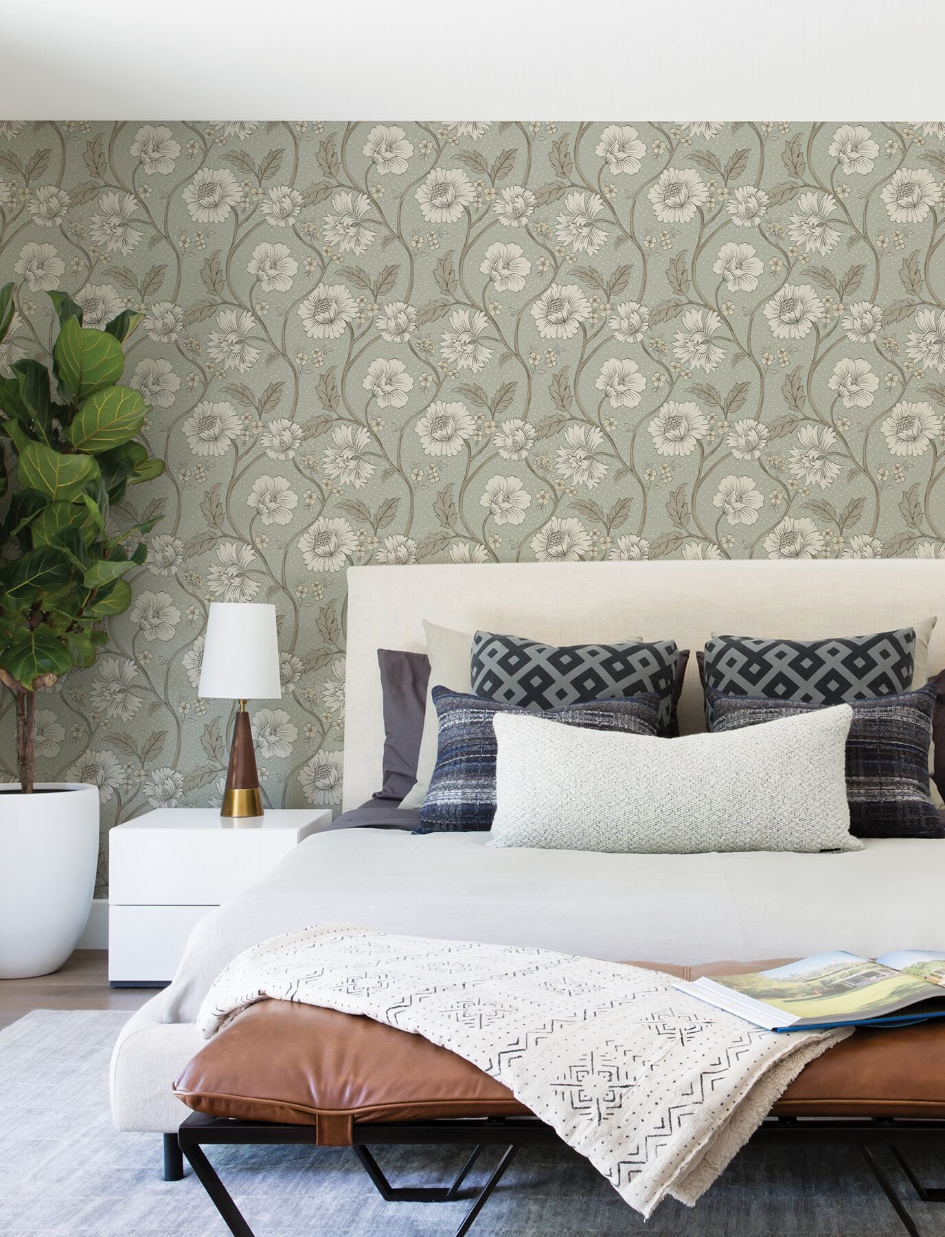 hazel-aqua-floral-trail-wallpaper-york-wallcoverings-4199-83708 - York Wallcoverings Wallpaper