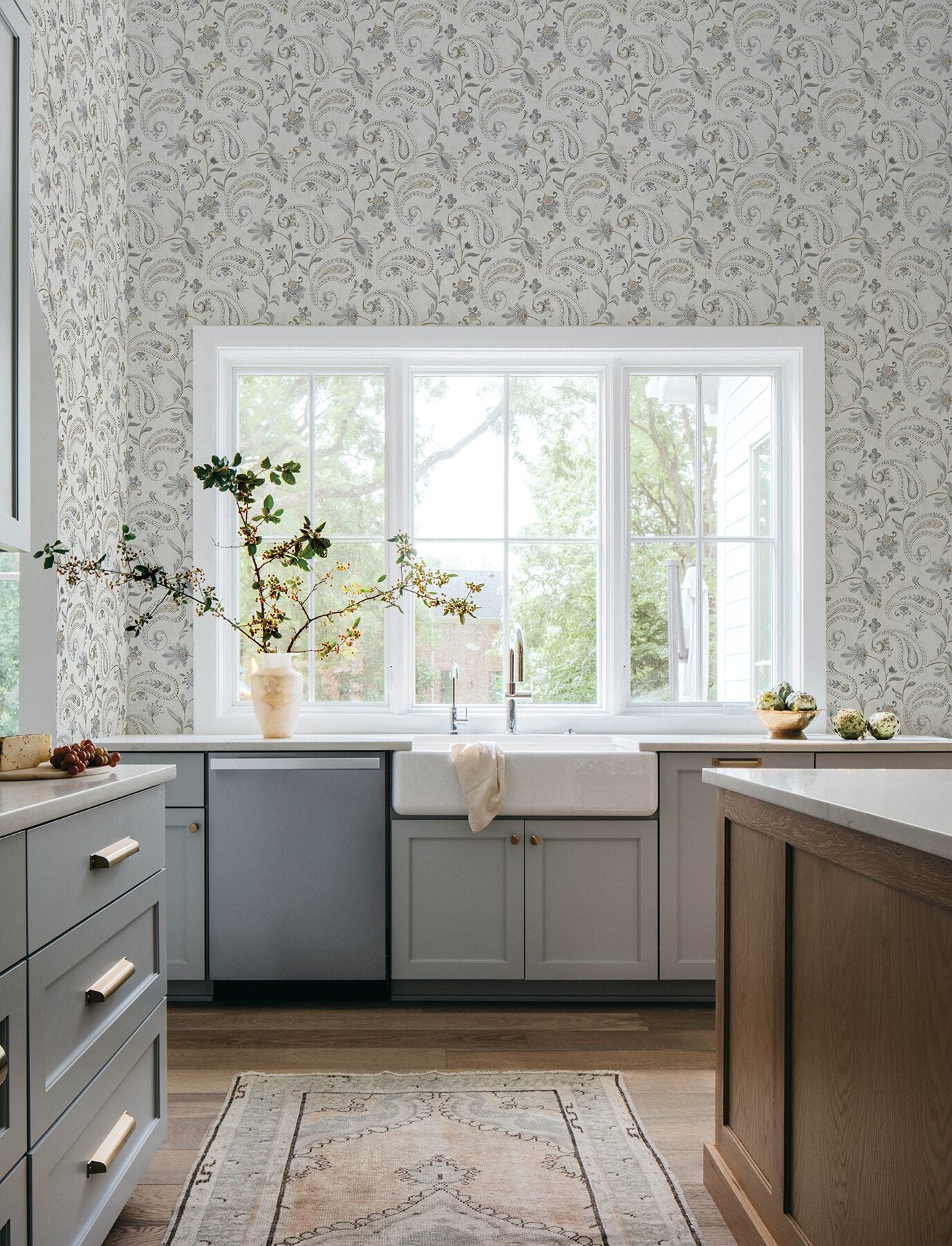 darlene-slate-jacobean-wallpaper-york-wallcoverings-4199-83745 - York Wallcoverings Wallpaper