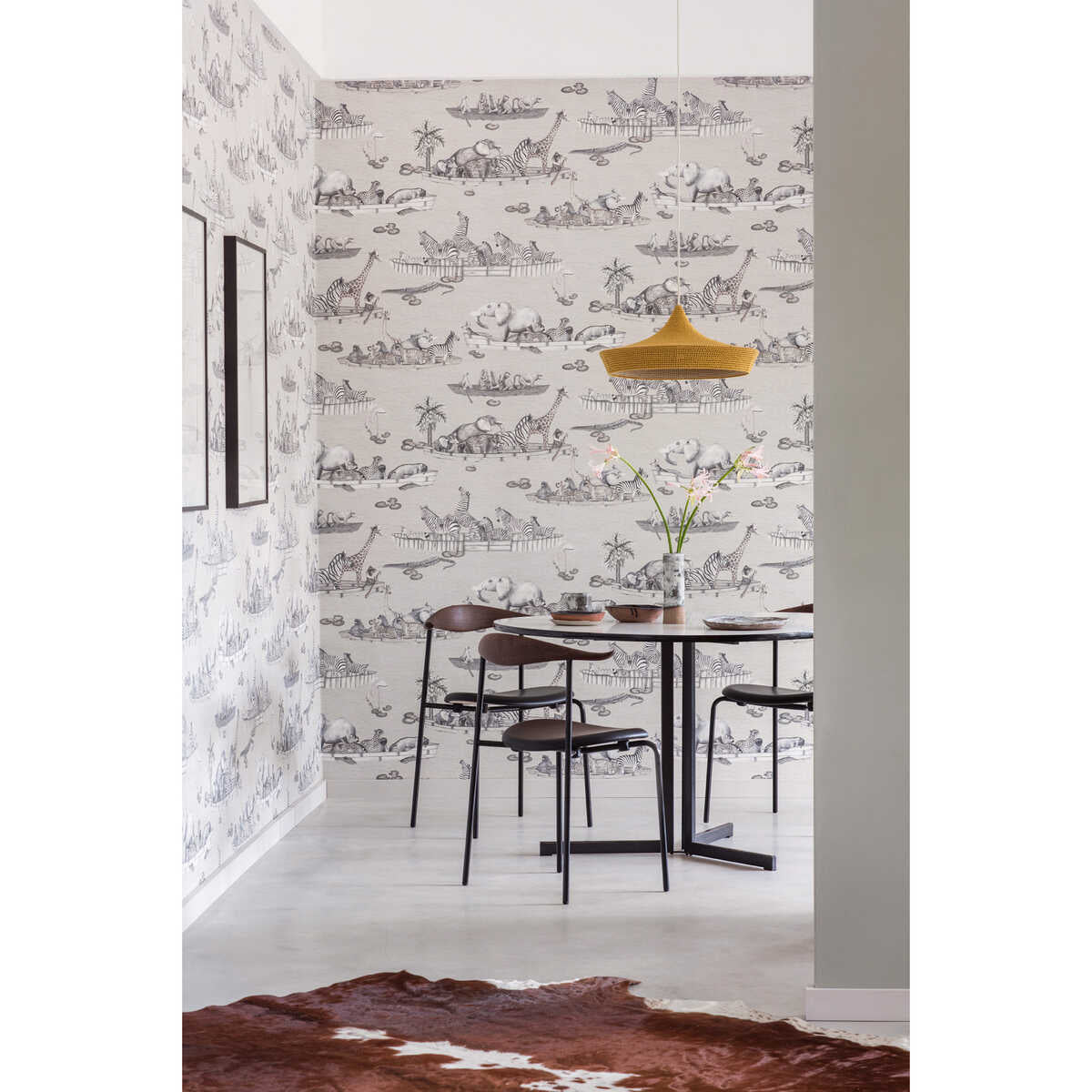 Zambezi - Neutral - COLE & SON Wallpaper