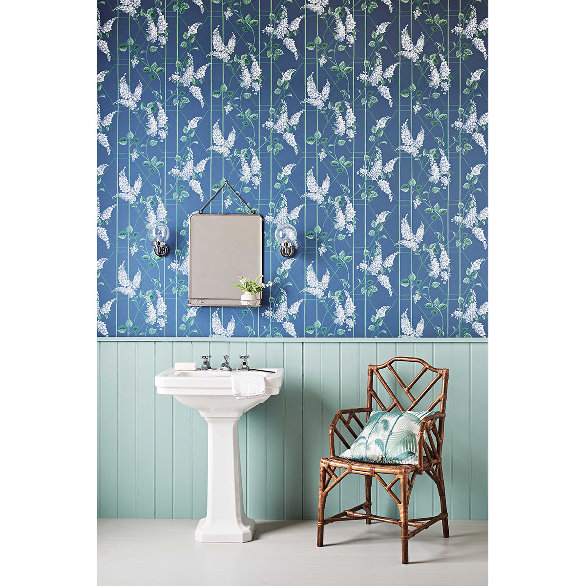 Wisteria - Magenta/Green/Wh - Cole & Son Wallpaper