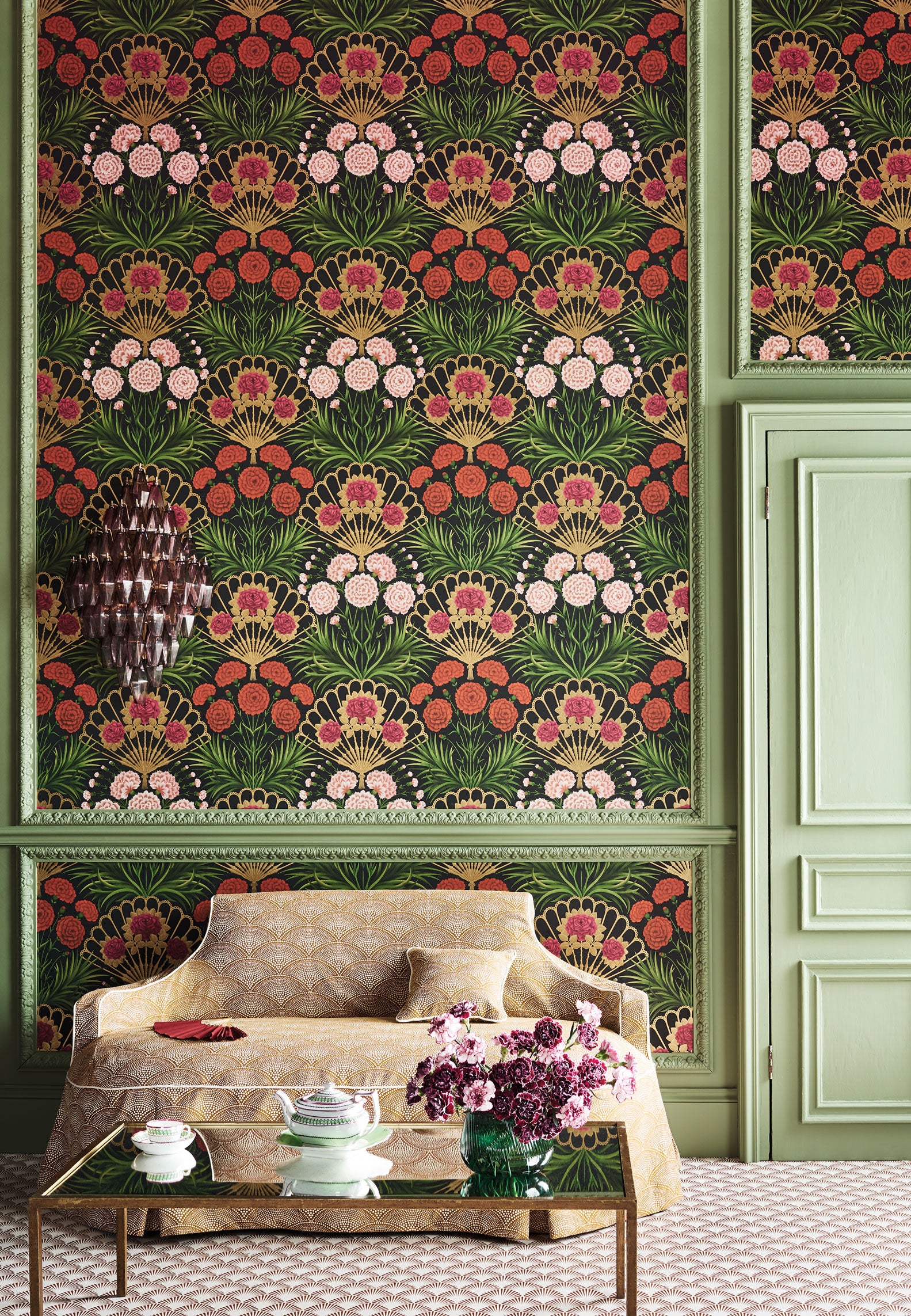 Flamenco Fan - Cerise/Dk Tangerine/Gold/Blk - Cole & Son Wallpaper