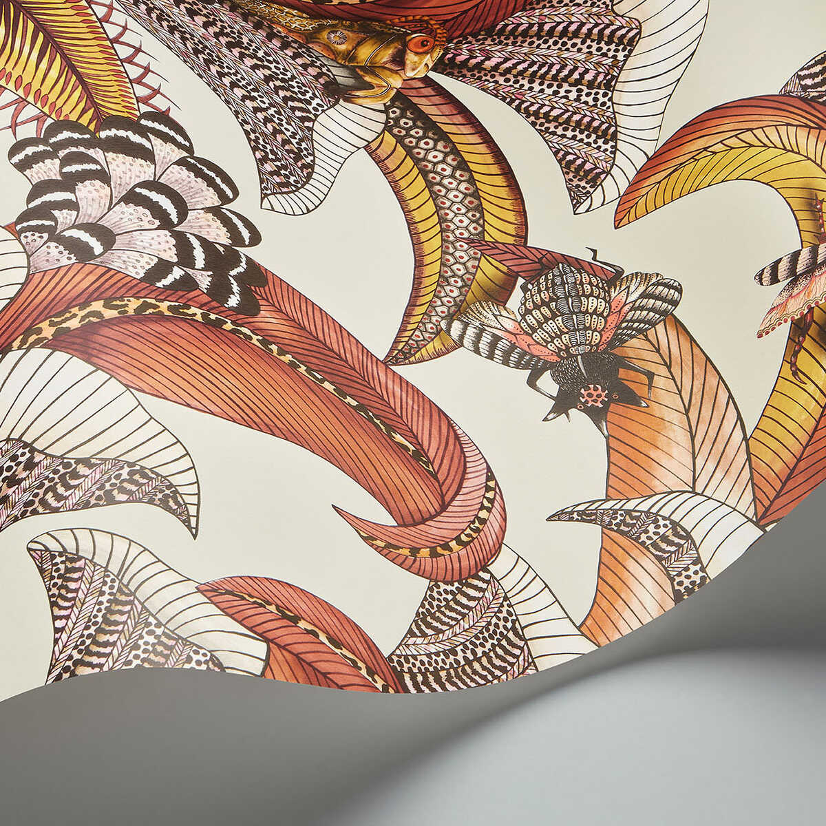 Hoopoe Leaves - Crimson - COLE & SON Papel pintado