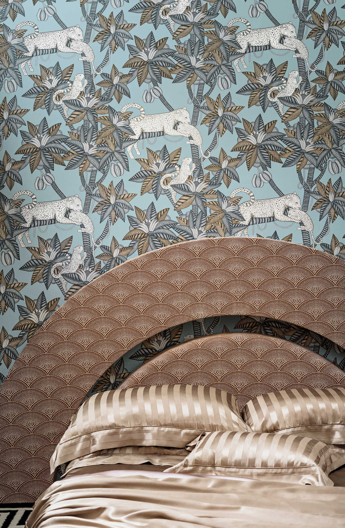 Satara - Slt&Whtmc/Prntrmbl - COLE & SON Wallpaper