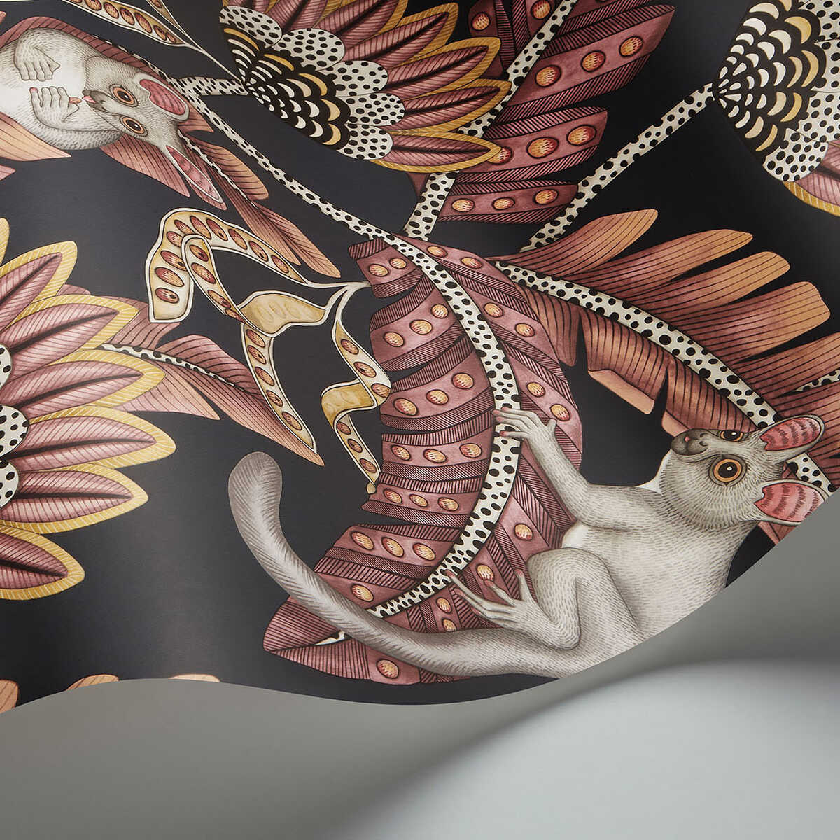 Bush Baby - Crmsn&Mrgld/Chrcl - COLE & SON Wallpaper