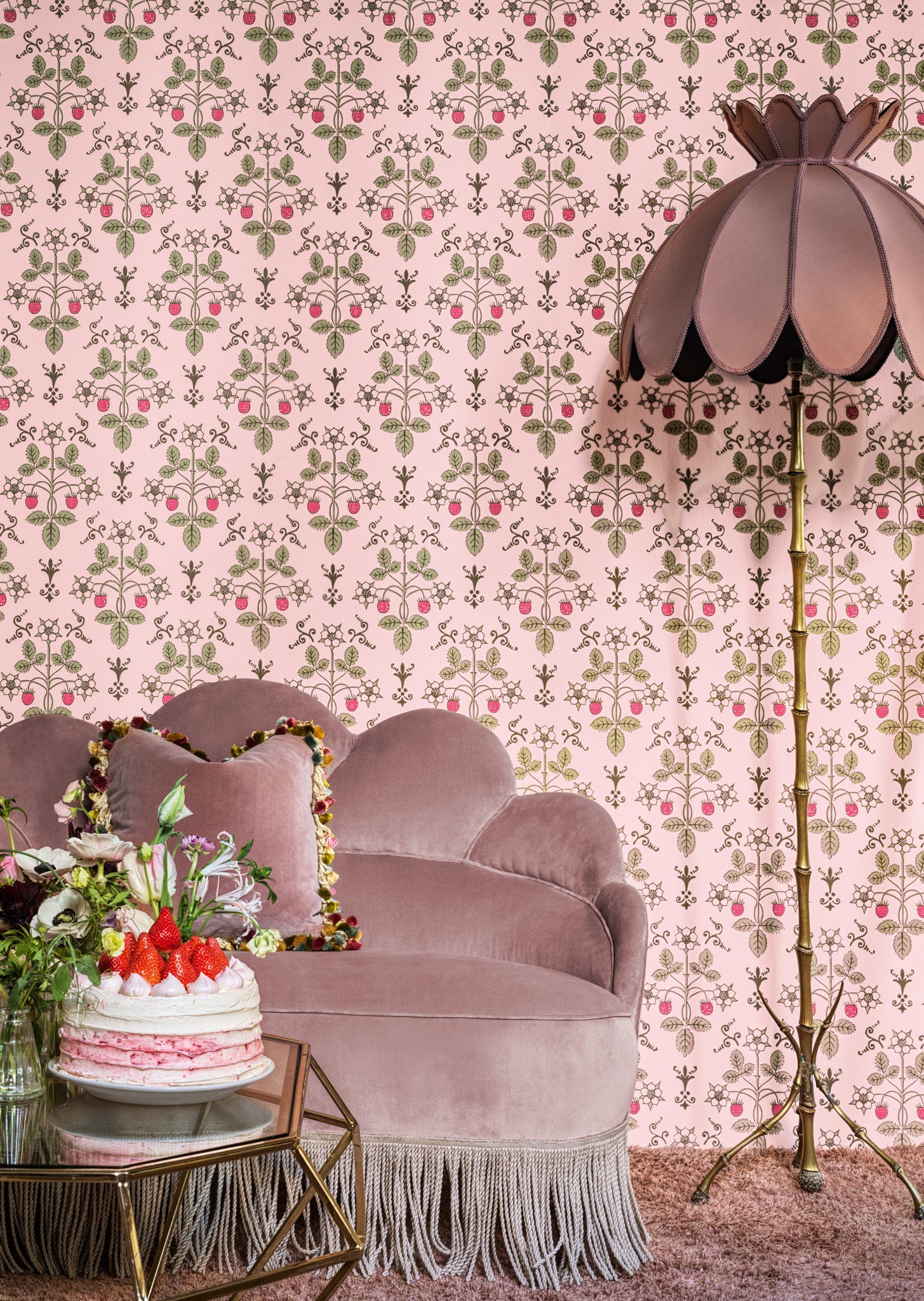 Strawberry - Chelsea Pink - Cole & Son Wallpaper