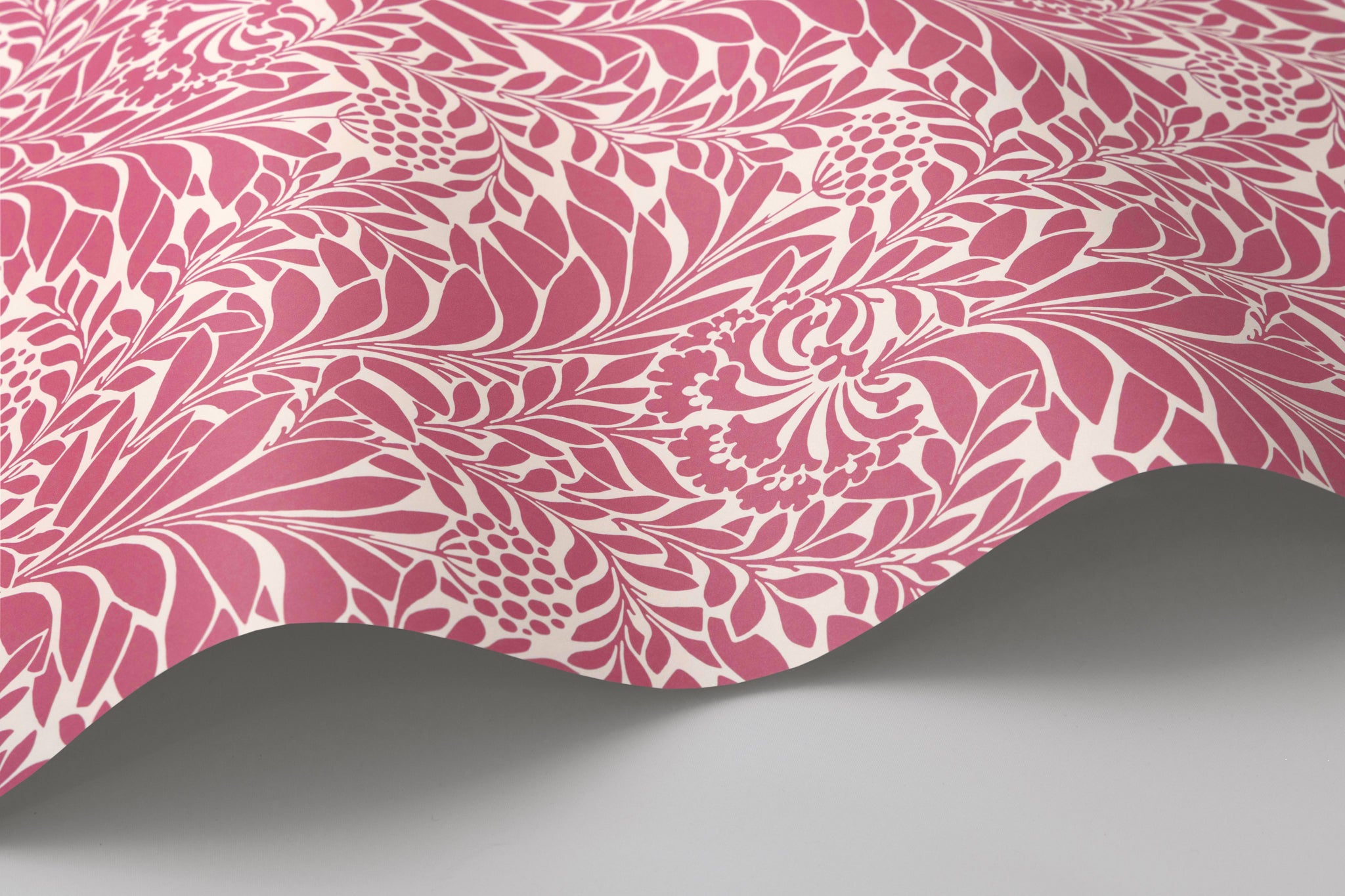 Honeysuckle - Raspberry - Cole & Son Wallpaper