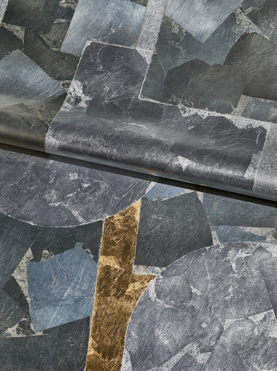 GILDED-ASCENT-GOLD-RISING-PHILLIP-JEFFRIES-2075 - Phillip Jeffries Wallpaper Wallcovering