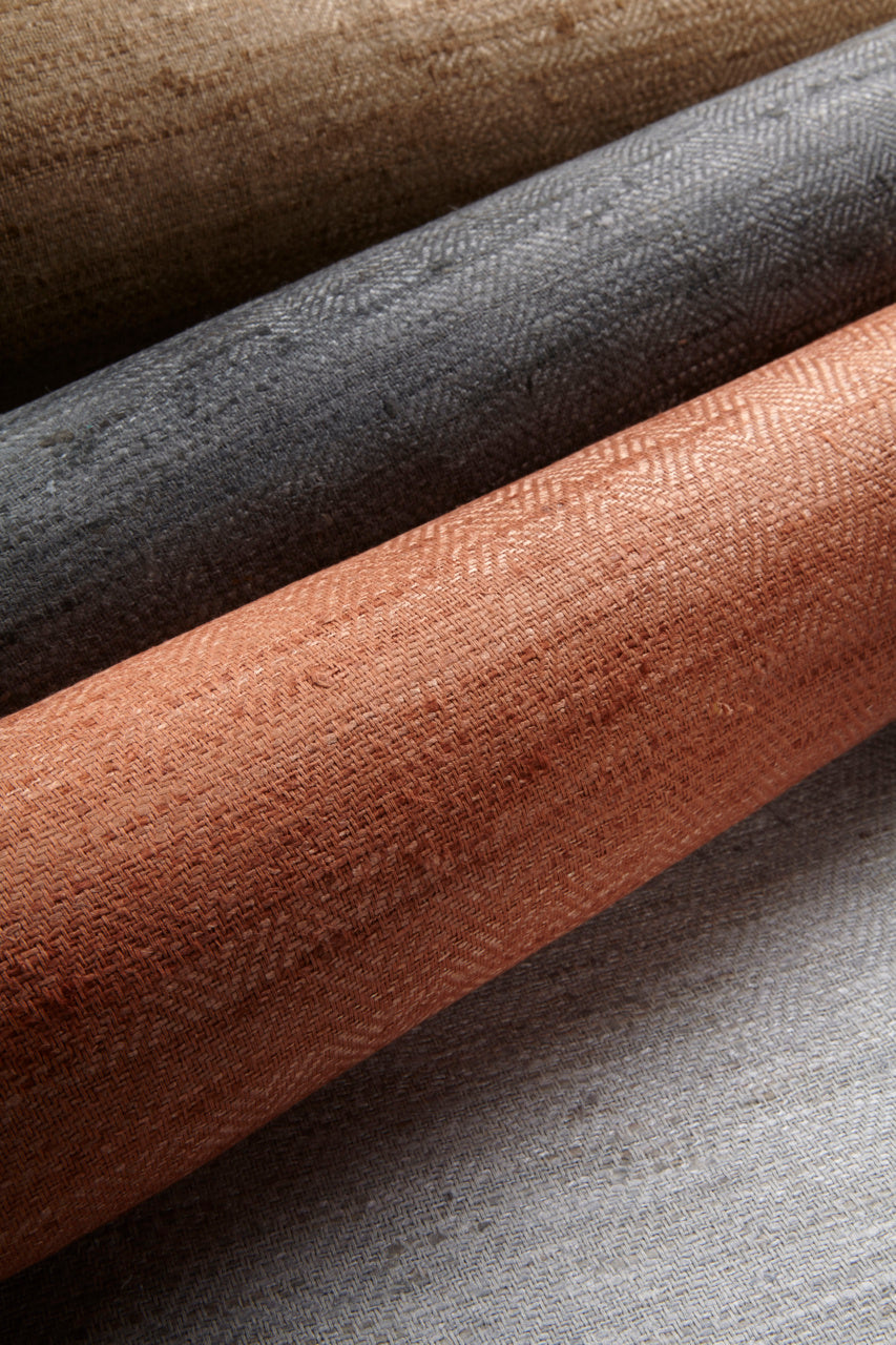 GOLD-COAST-SILK-WEATHERED-WHITE-PHILLIP-JEFFRIES-4192 - Phillip Jeffries Wallpaper Papel pintado