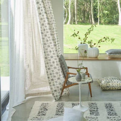 karaoshi-designers-guild-fdg3062-03