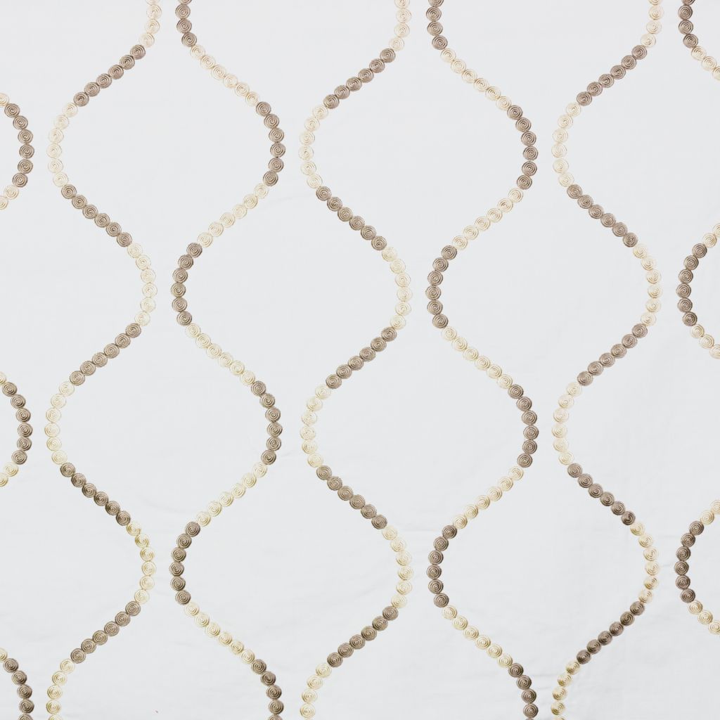 Button Trellis â Sandstone