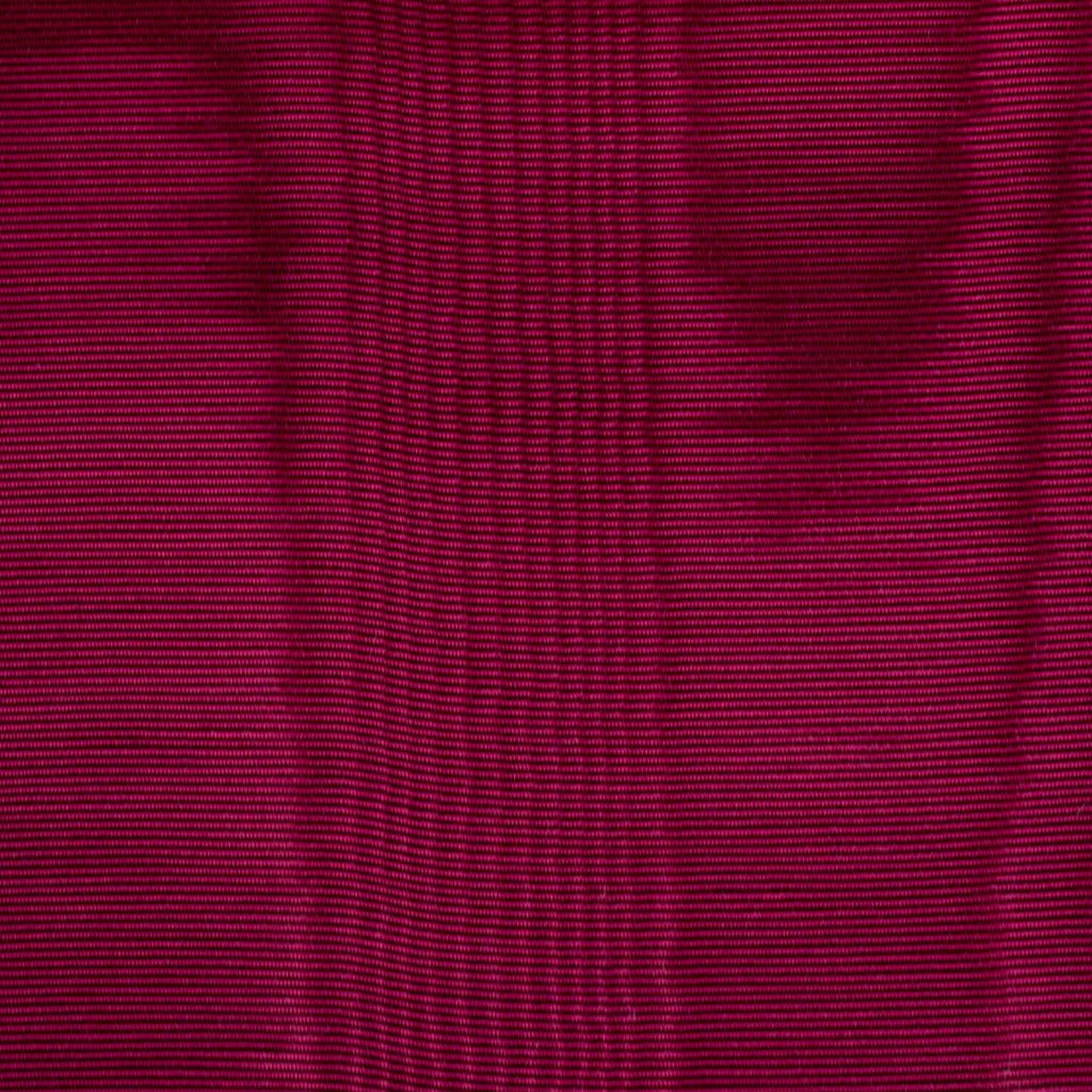 CROWN MOIRE â SCARLET