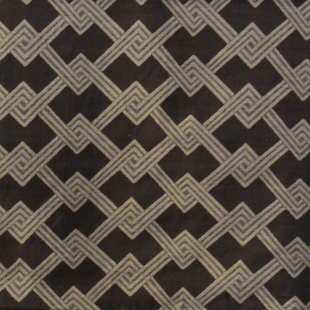 A0416 – WALNUT