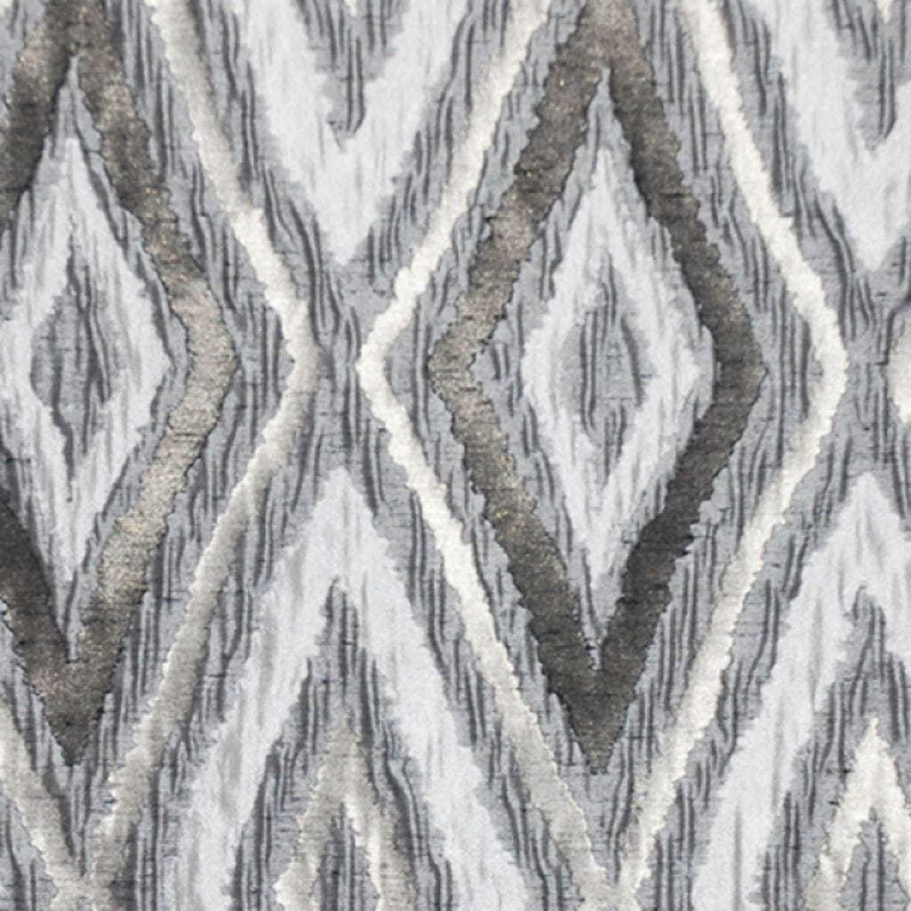 MODERN AGE – SILVERSTONE