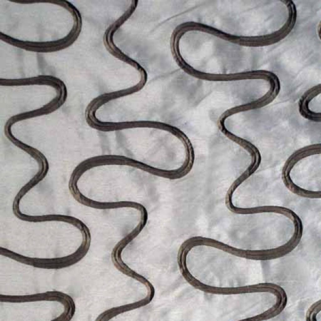 WHIP IT – Pearl Grey