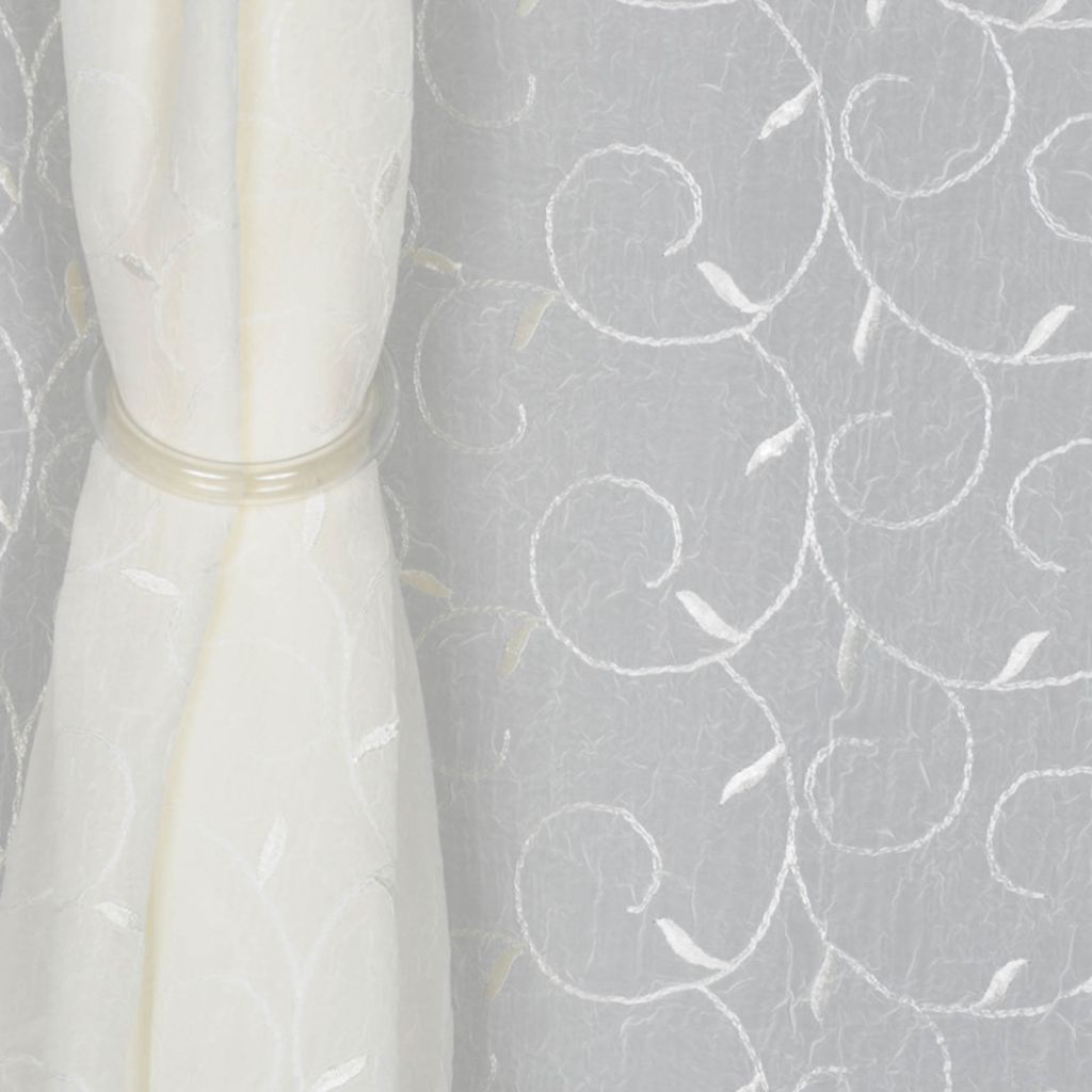 PETUNIA – CREAM