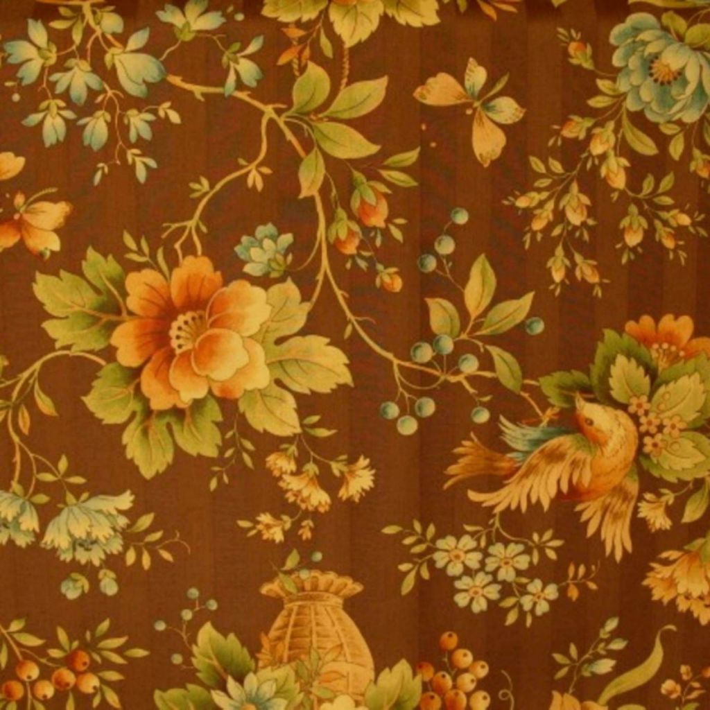 LARKSPUR – Cocoa