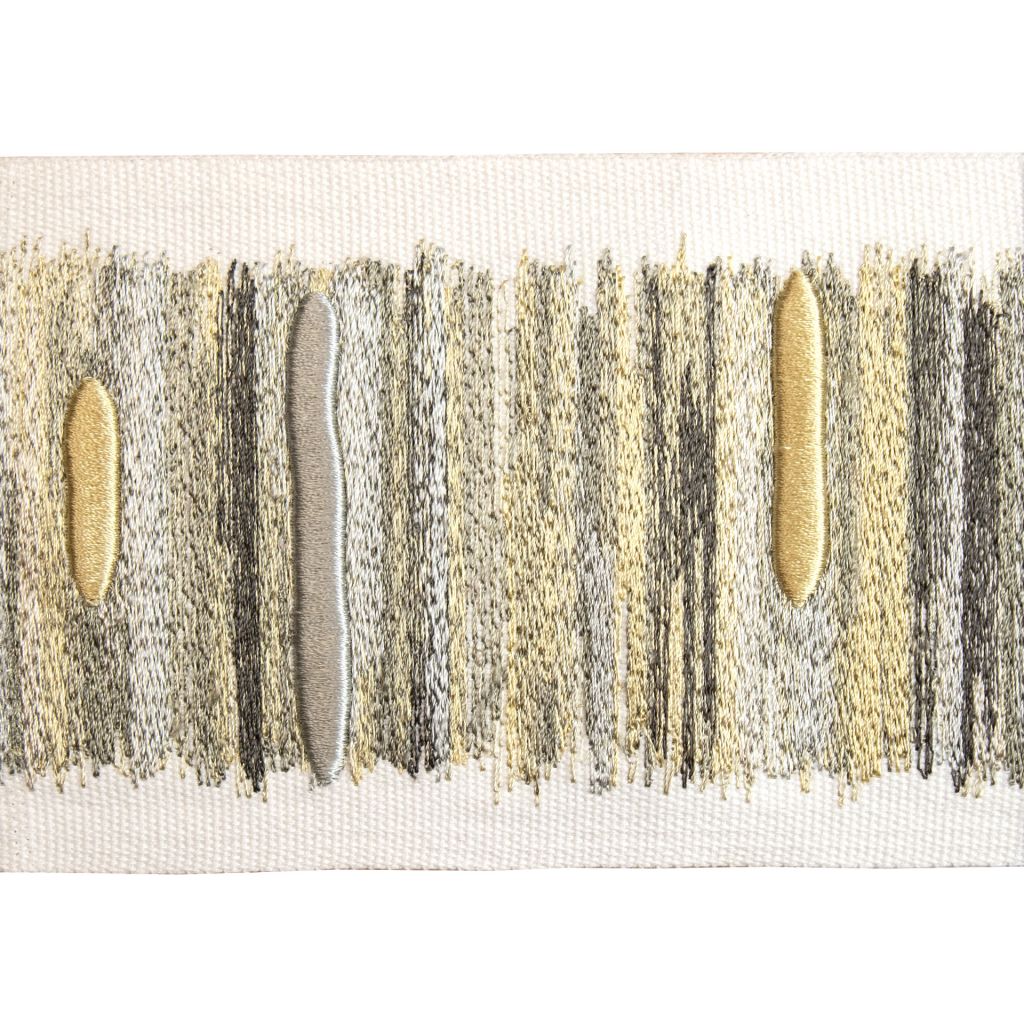 BD128 Border 4" – Golden Oak