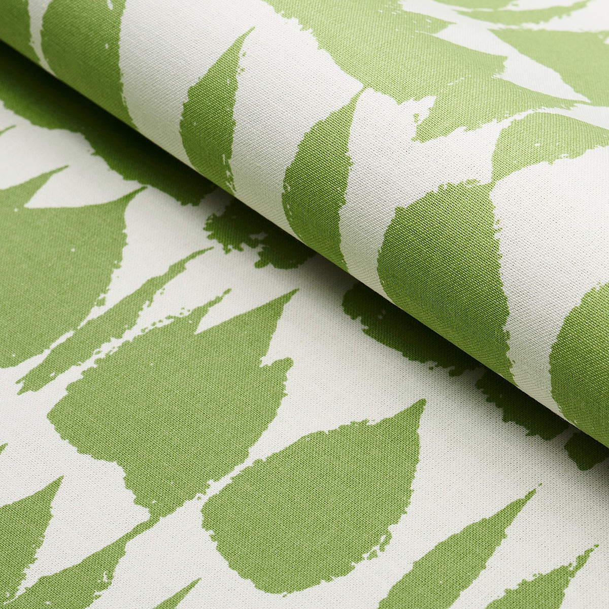 QUEEN-OF-SPAIN-GREEN-SCHUMACHER-175209 - Schumacher Fabric