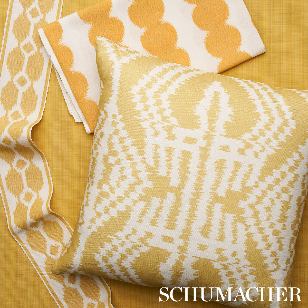 FULL-CIRCLE-SAFFRON-SCHUMACHER-176256 - Schumacher Tela