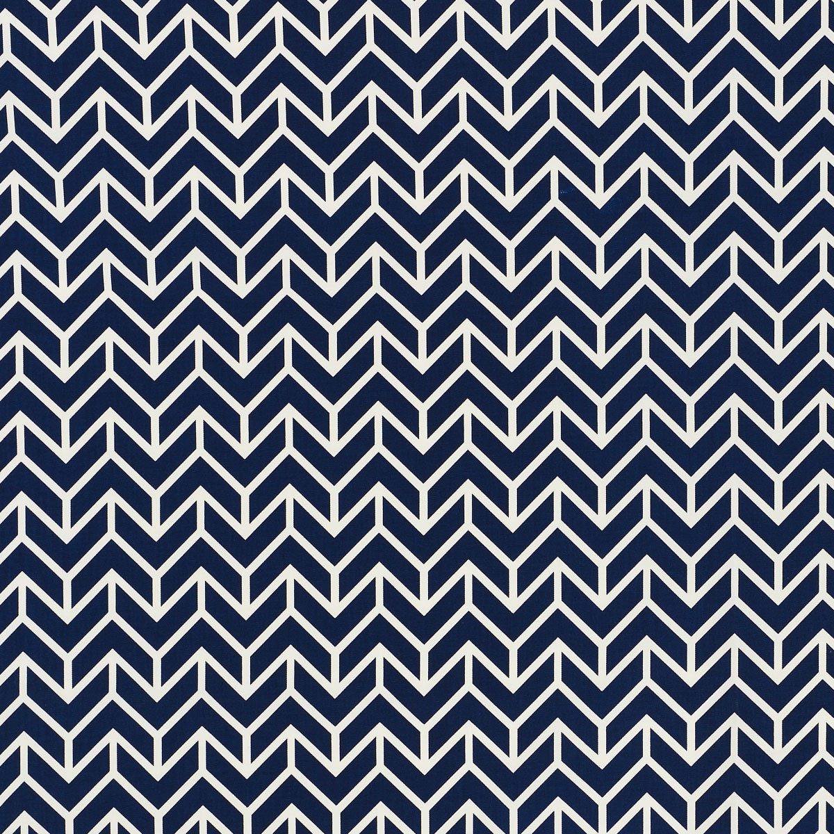 CHEVRON-INDOOR-OUTDOOR-NAVY-SCHUMACHER-176692 - Schumacher Fabric