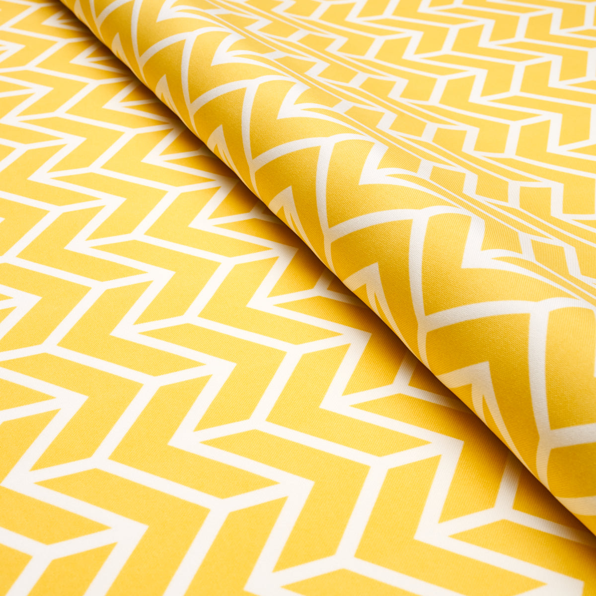 CHEVRON-INDOOR-OUTDOOR-YELLOW-SCHUMACHER-176694 - Schumacher Fabric