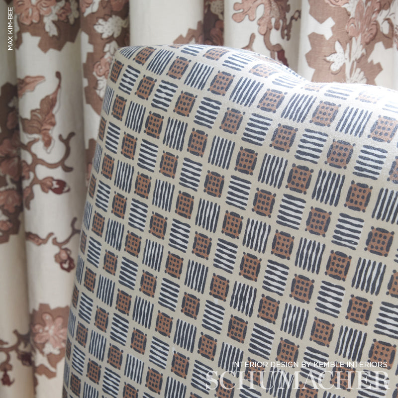 MOTTLEY-GRID-WREN-SCHUMACHER-177860