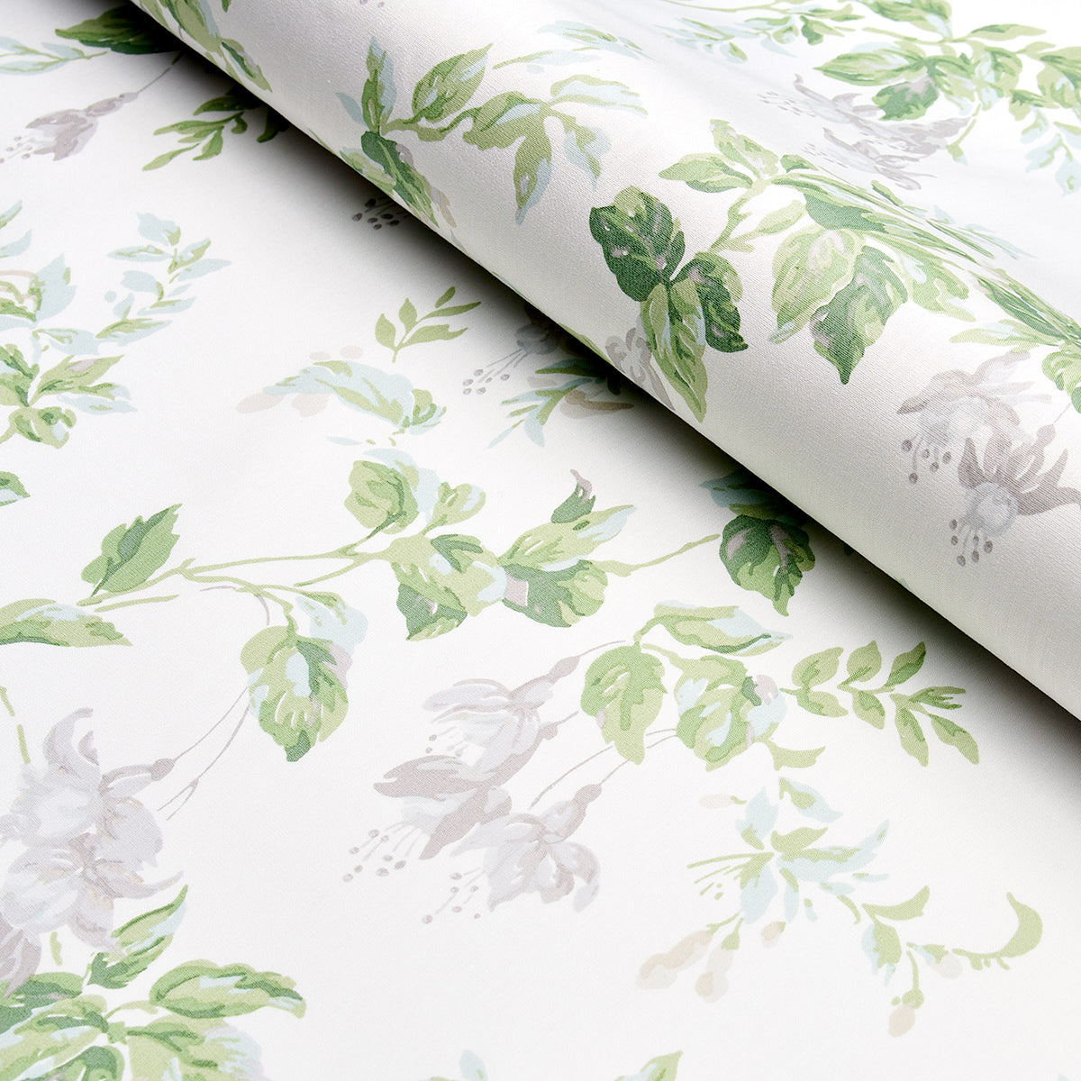 GARDEN-GATE-CHINTZ-GREY-SCHUMACHER-178682 - Schumacher Fabric