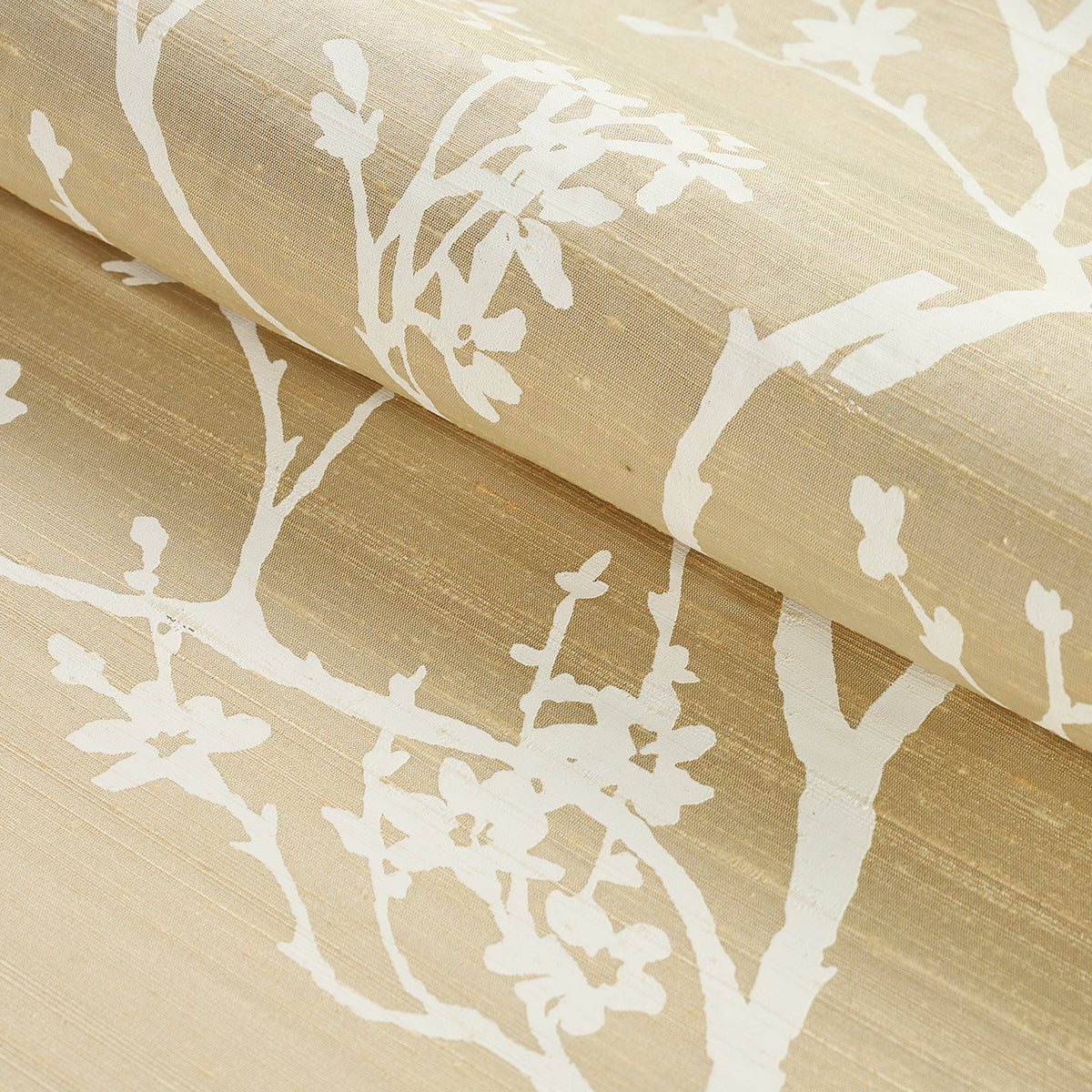 TWIGGY-SILK-CHAMPAGNE-SCHUMACHER-180501 - Schumacher Fabric