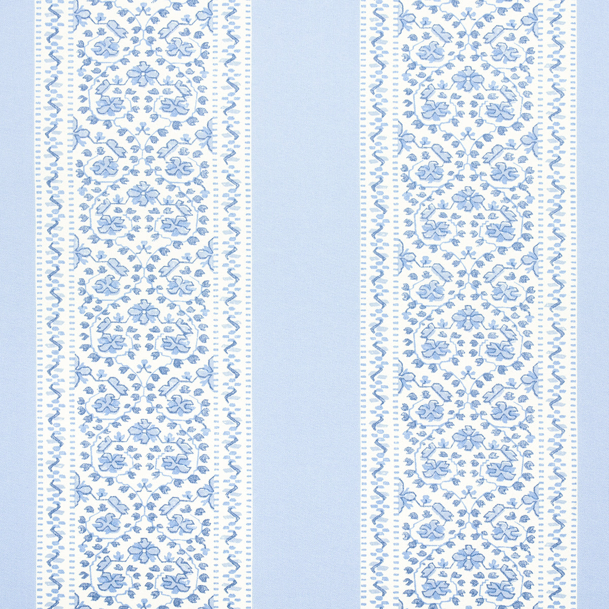 JASMINE-INDOOR-OUTDOOR-INDIGO-SCHUMACHER-180740 - Schumacher Fabric