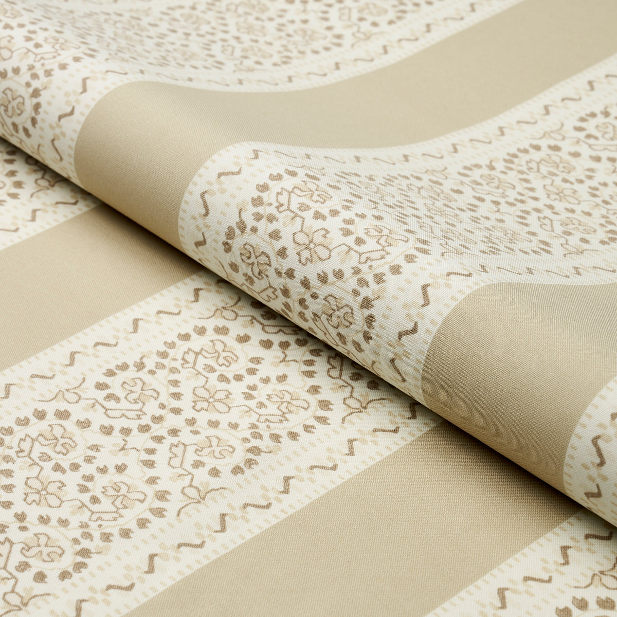 JASMINE-INDOOR-OUTDOOR-NEUTRAL-SCHUMACHER-180742 - Schumacher Fabric