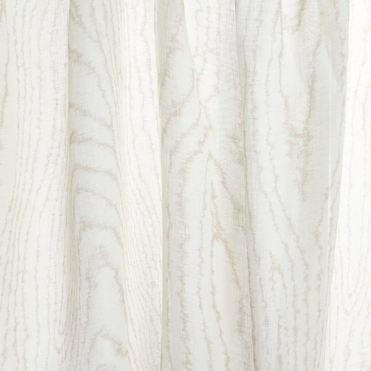 FAUX-BOIS-SHEER-SAND-SCHUMACHER-180790 - Schumacher Fabric