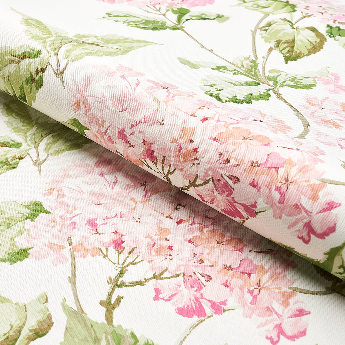 SUMMER-HYDRANGEA-BLUSH-SCHUMACHER-180821 - Schumacher Fabric