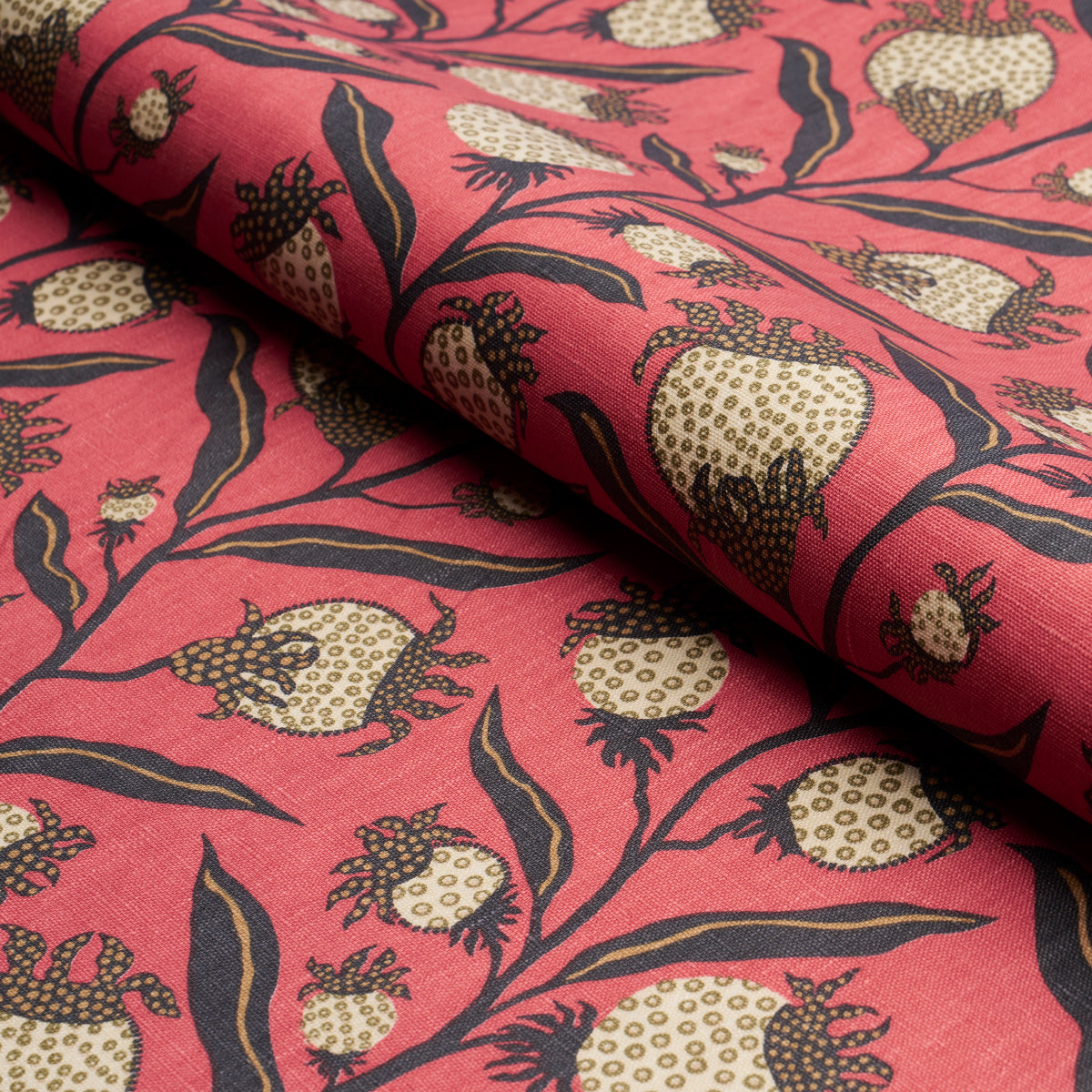 THISTLE-VINE-RED-GOLD-SCHUMACHER-181680 - Schumacher Fabric