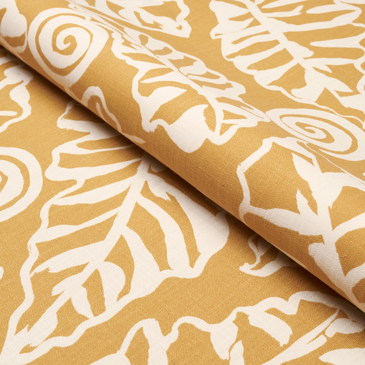 DEL-MAR-INDOOR-OUTDOOR-MARIGOLD-SCHUMACHER-181991 - Schumacher Tela