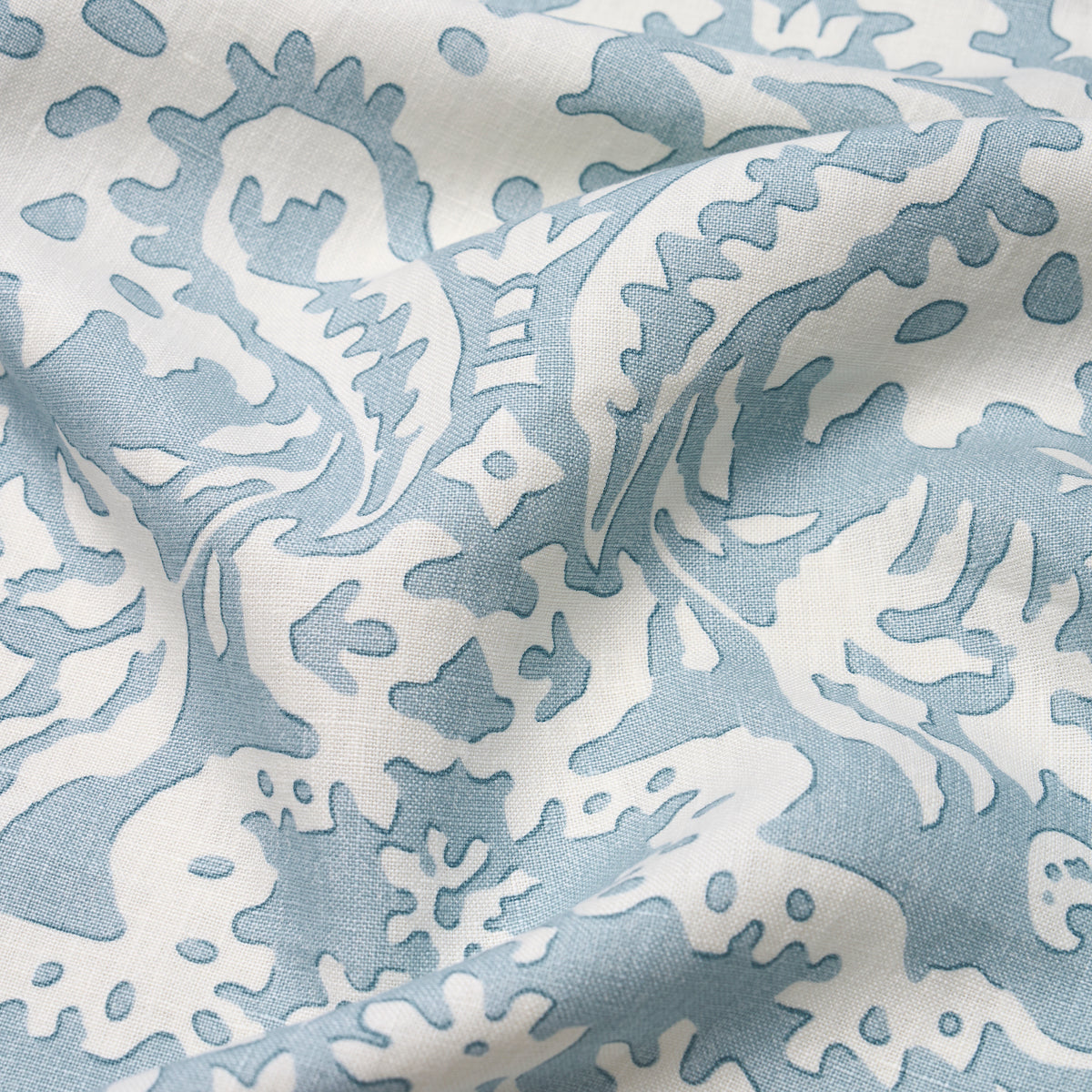SUFFOLK-DAMASK-BLUE-SCHUMACHER-182121 - Schumacher Fabric