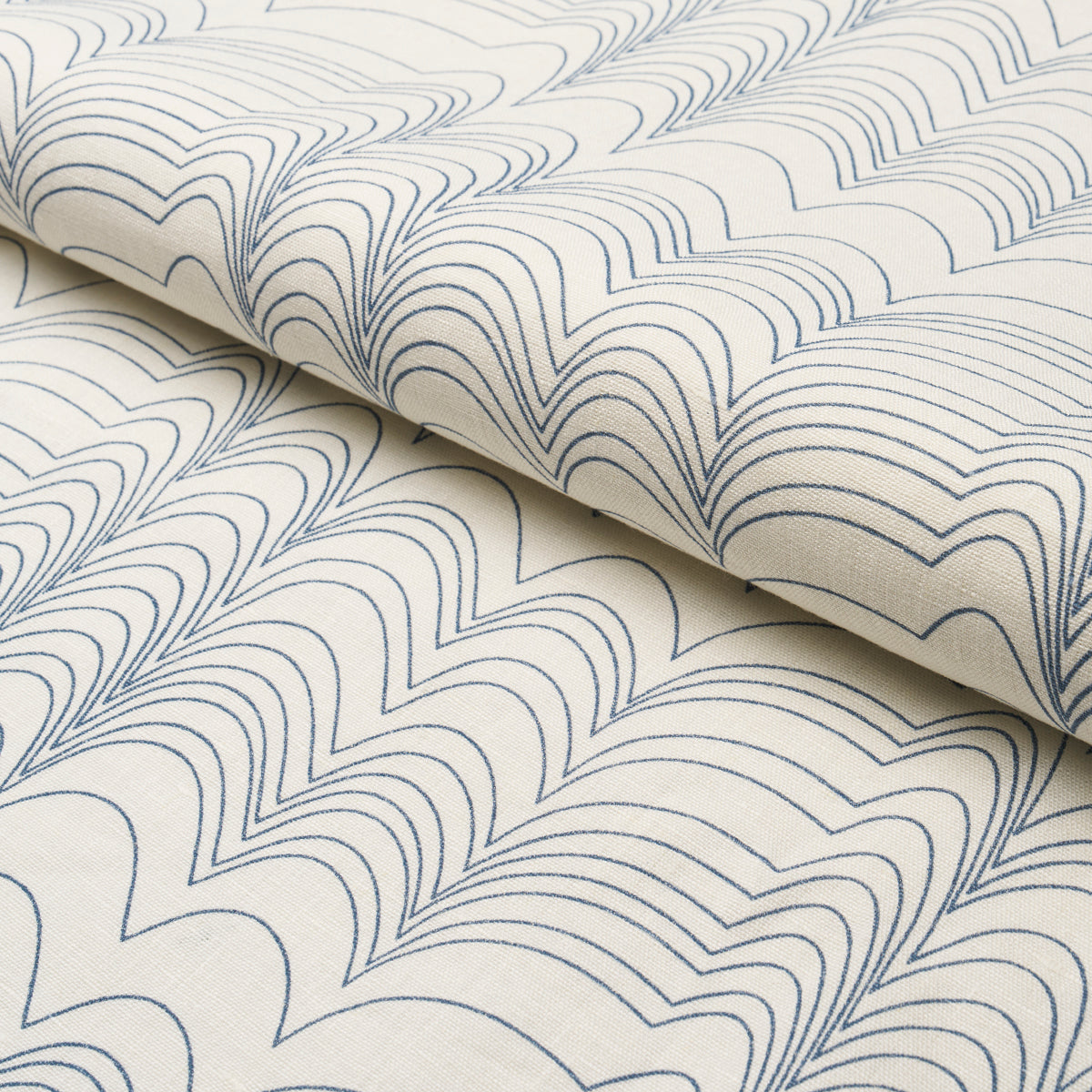 RICHTER-LINEN-PRINT-BLUE-SCHUMACHER-182231 - Schumacher Tela