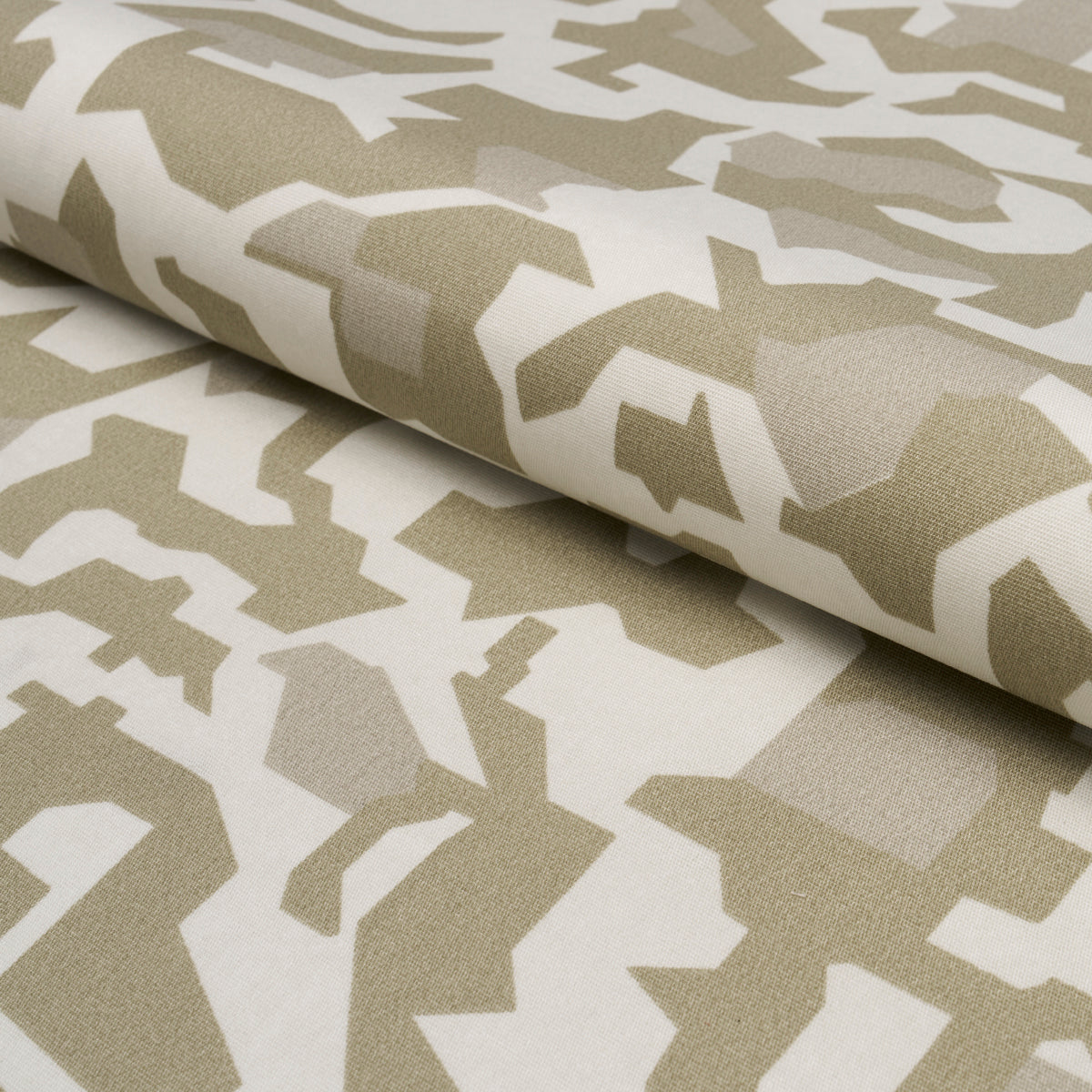 TORREY-CAMO-INDOOR-OUTDOOR-FOG-SCHUMACHER-182351 - Schumacher Tela