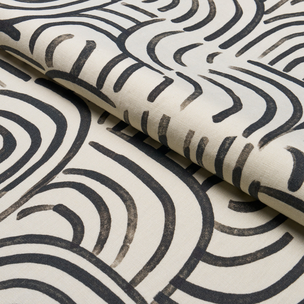 NEW-BEAT-CARBON-SCHUMACHER-182362 - Schumacher Fabric