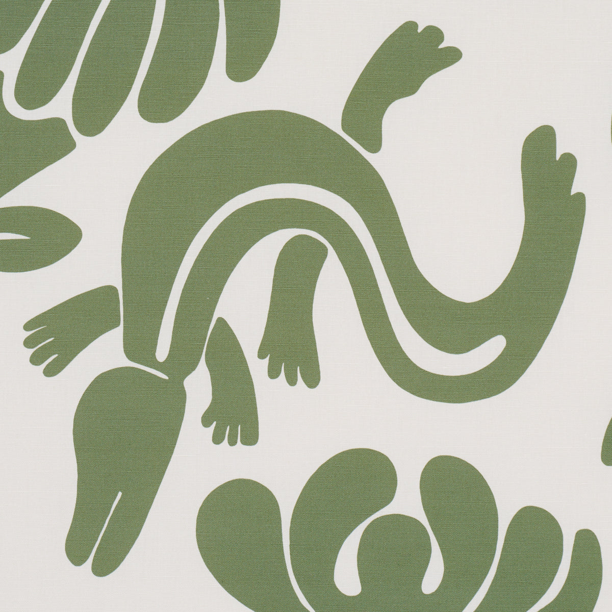 CALL-OF-THE-JUNGLE-FOREST-GREEN-SCHUMACHER-182490 - Schumacher Fabric